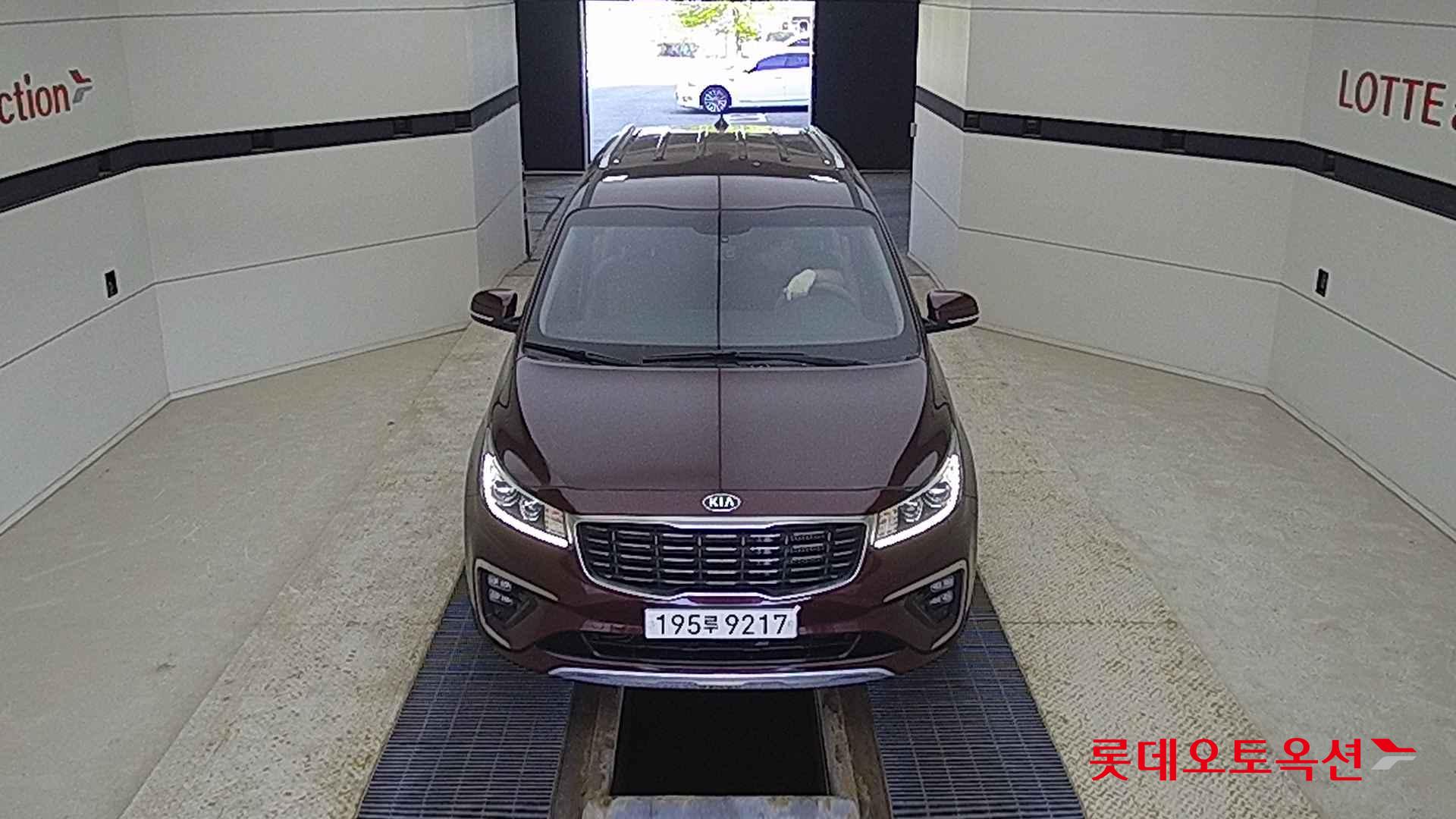 Kia Carnival id 2684538 из Кореи 8