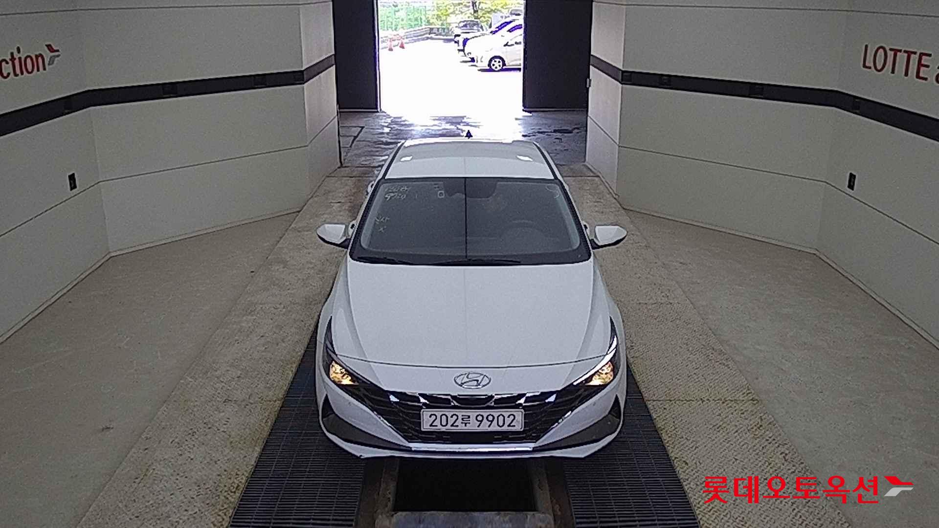 Hyundai Avante id 2668399 из Кореи 8