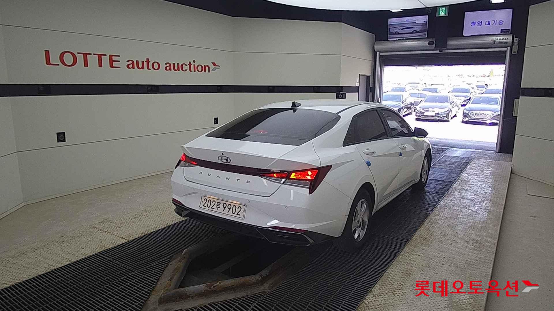 Hyundai Avante id 2668399 из Кореи 20