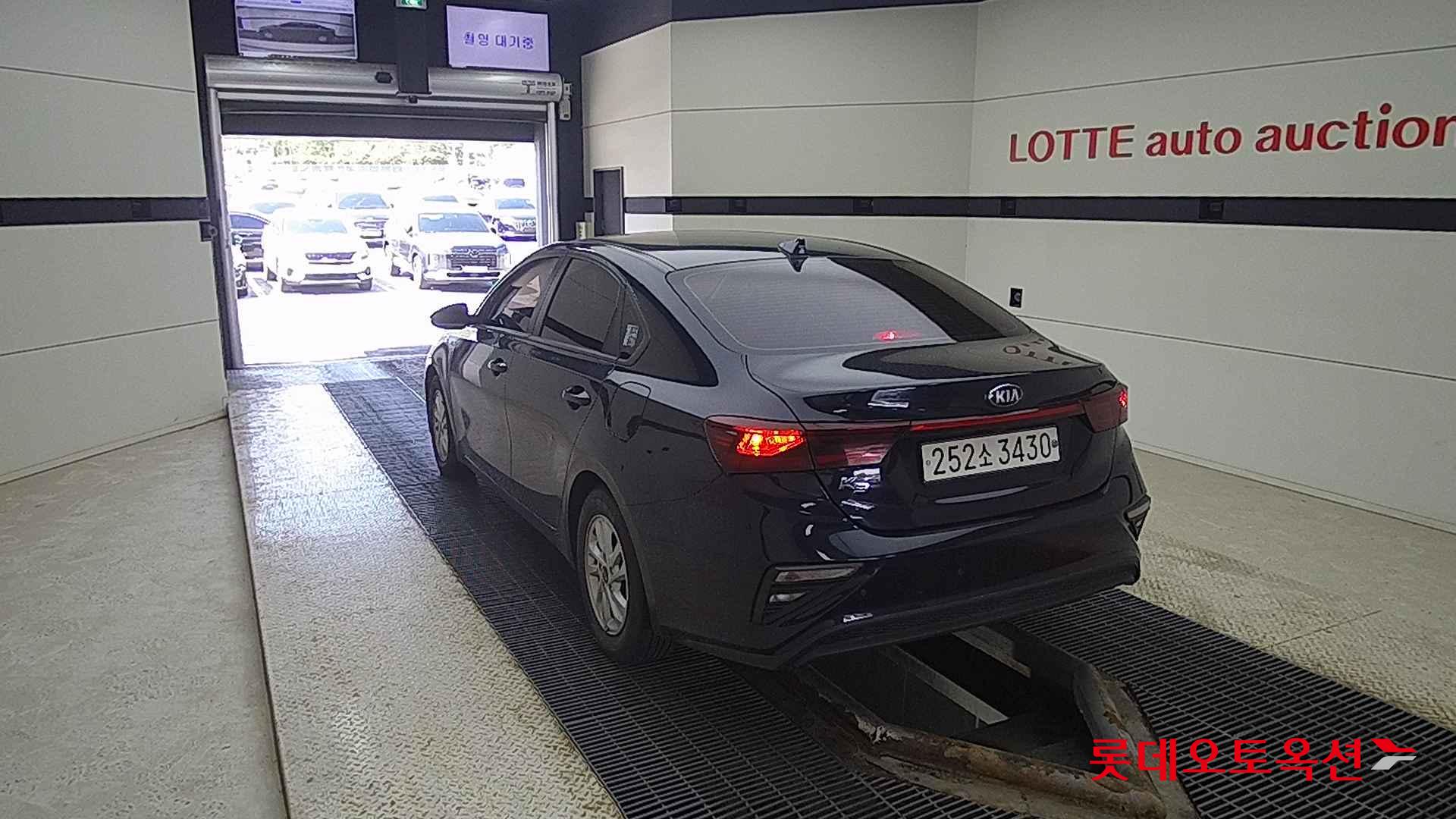 Kia K3 id 2658061 из Кореи 9