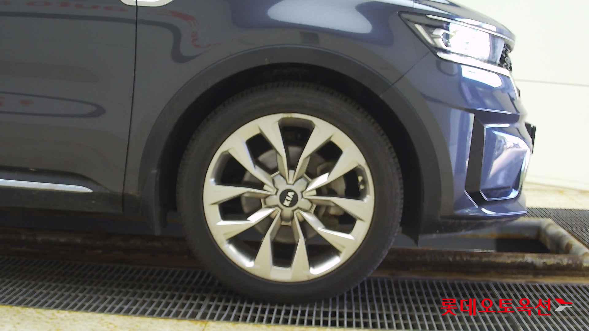 Kia Sorento id 2658065 из Кореи 23