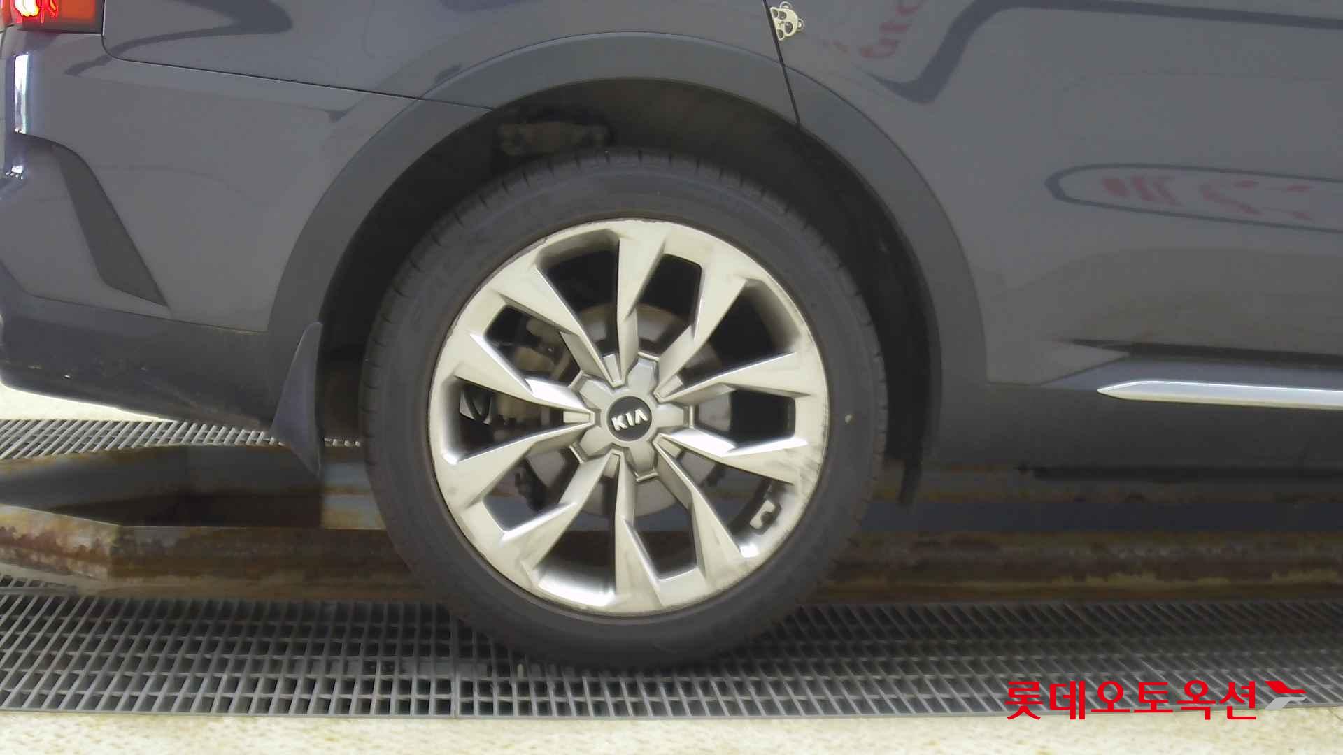 Kia Sorento id 2658015 из Кореи 24