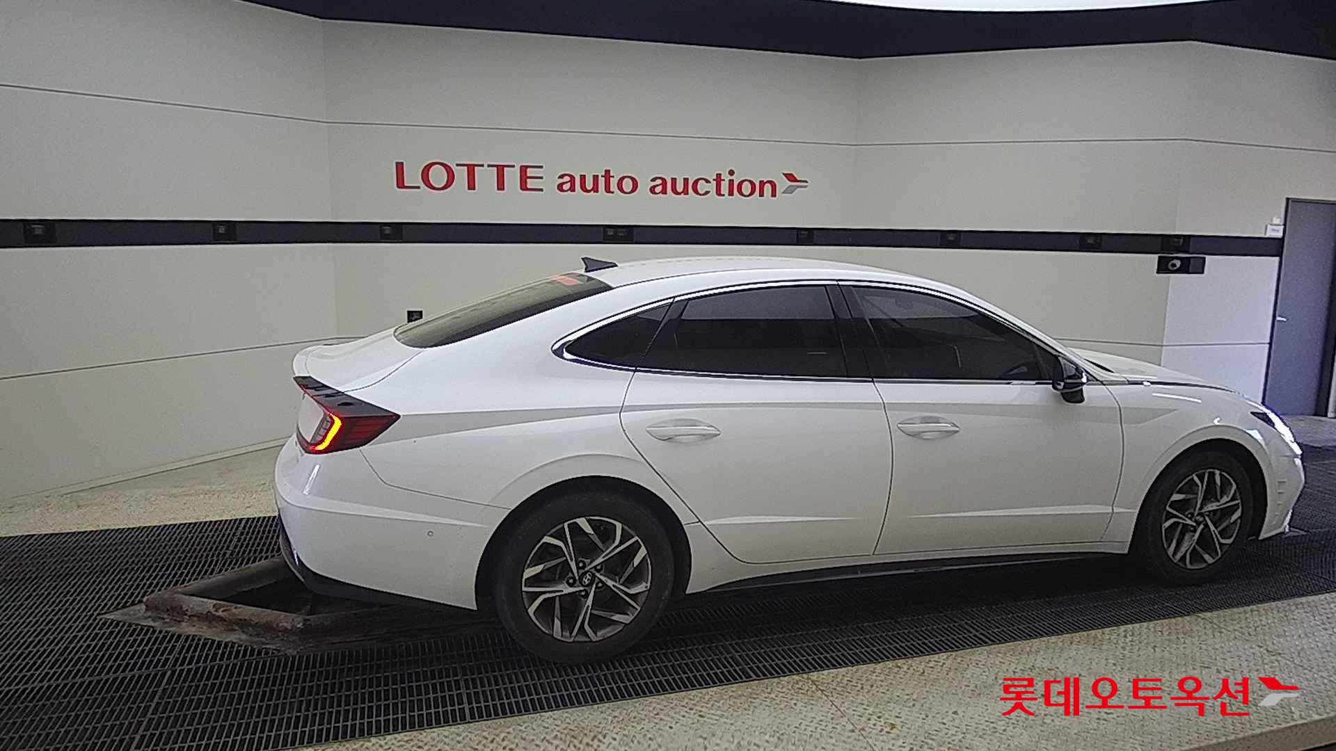 Hyundai Sonata id 2698333 из Кореи 18