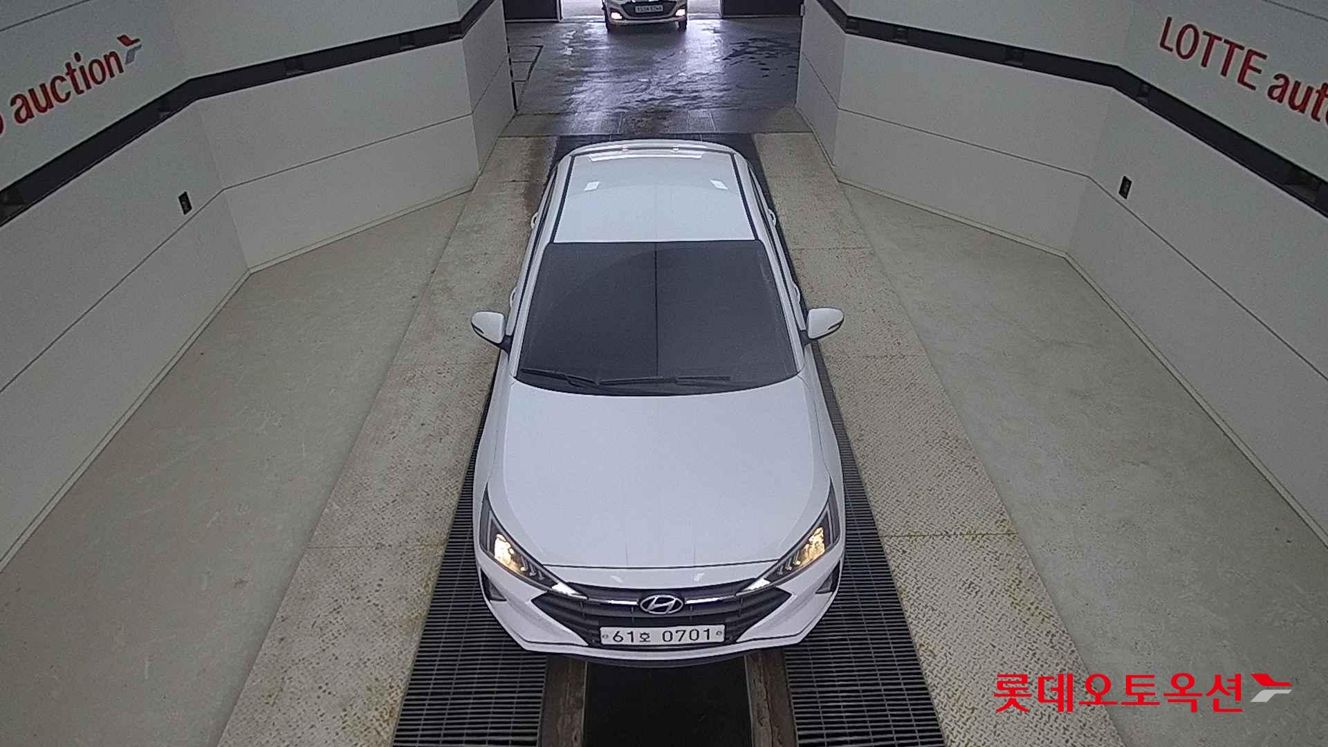 Hyundai Avante id 2704079 из Кореи 25