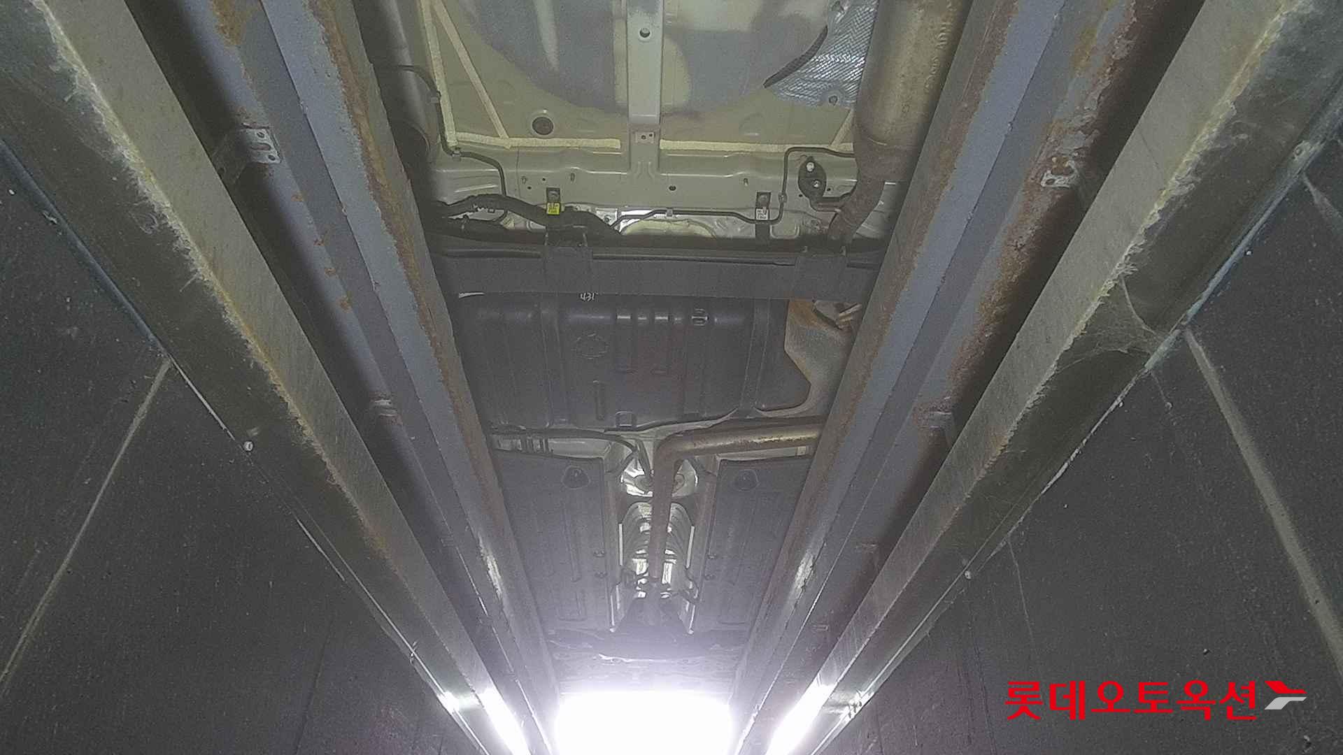 Hyundai Avante id 2704079 из Кореи 27