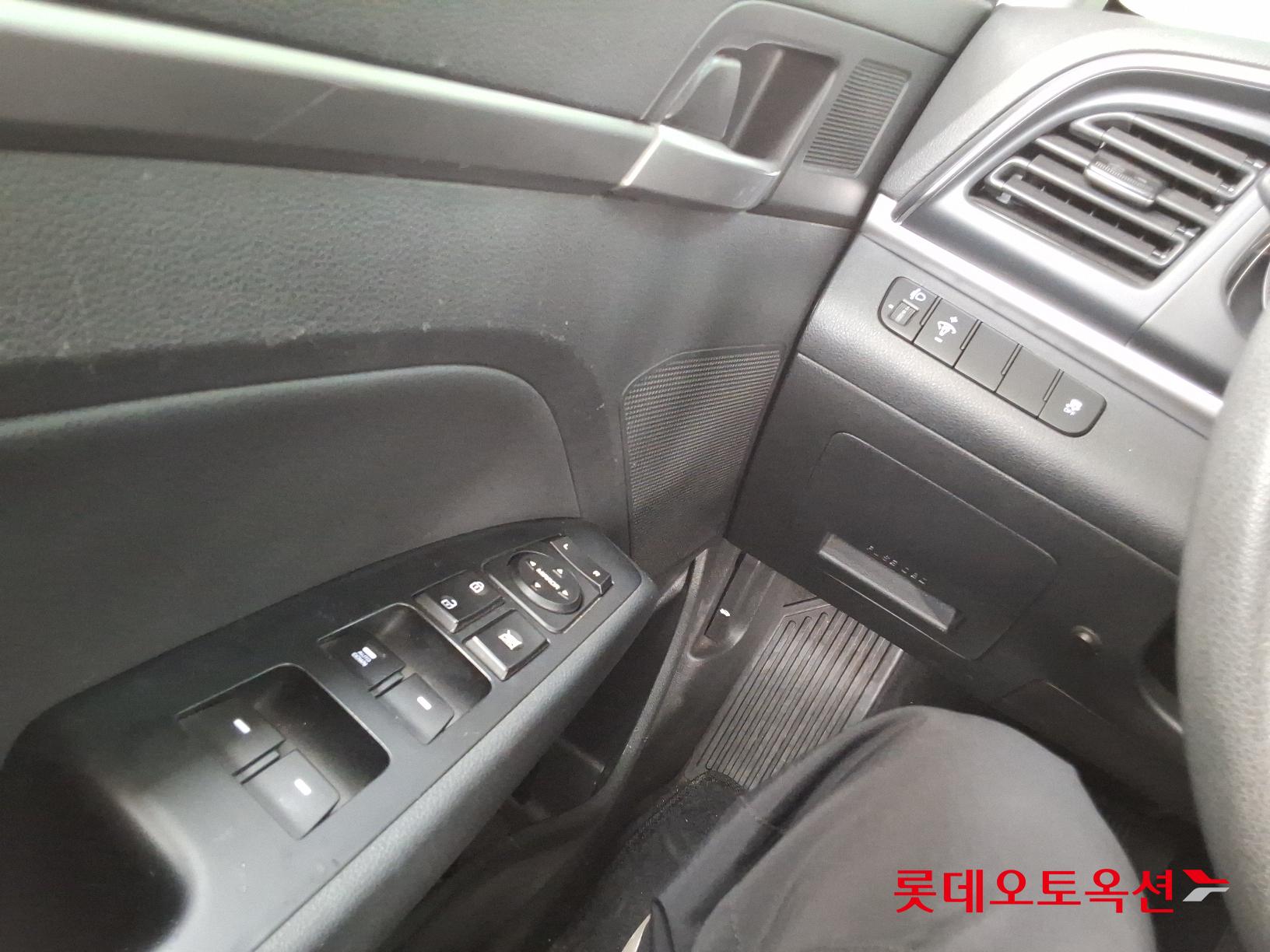 Hyundai Avante id 2704079 из Кореи 28