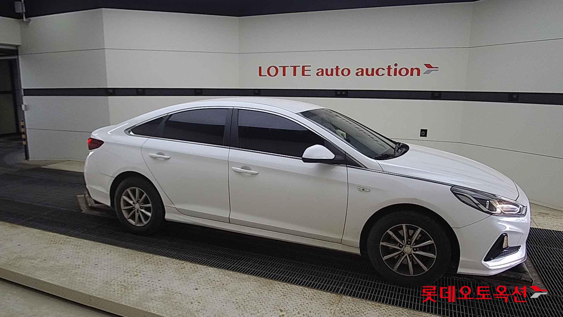 Hyundai Sonata id 2679413 из Кореи 17