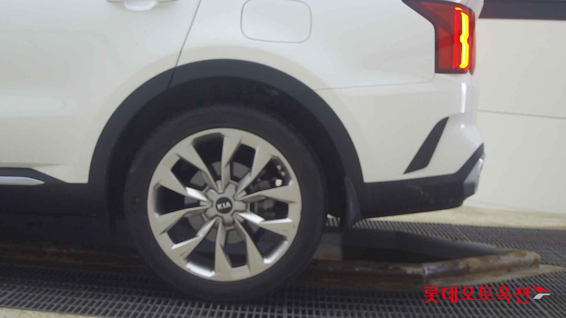 Kia Sorento id 2668454 из Кореи 22