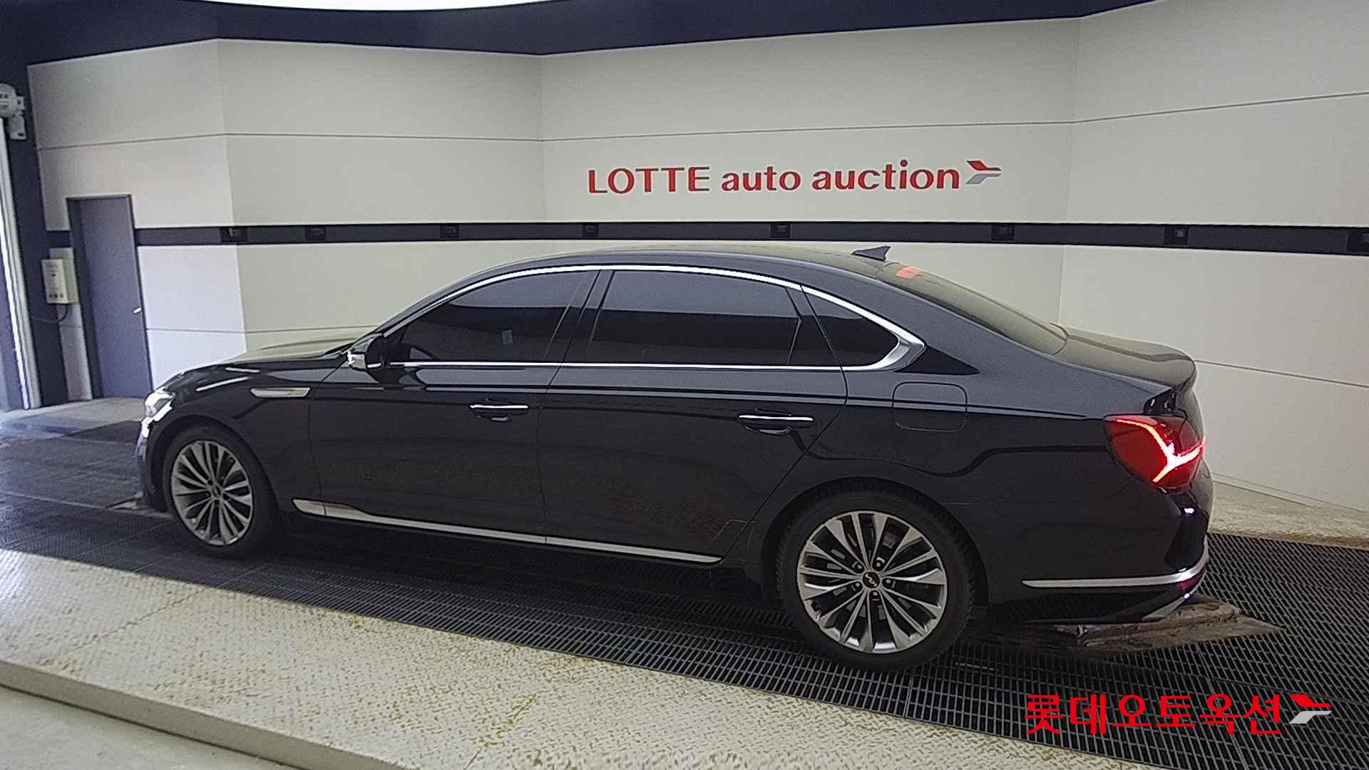 Kia K9 id 2684549 из Кореи 11