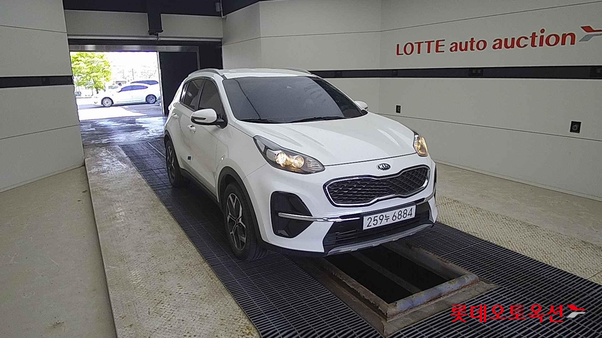 Kia Sportage id 2684513 из Кореи 15