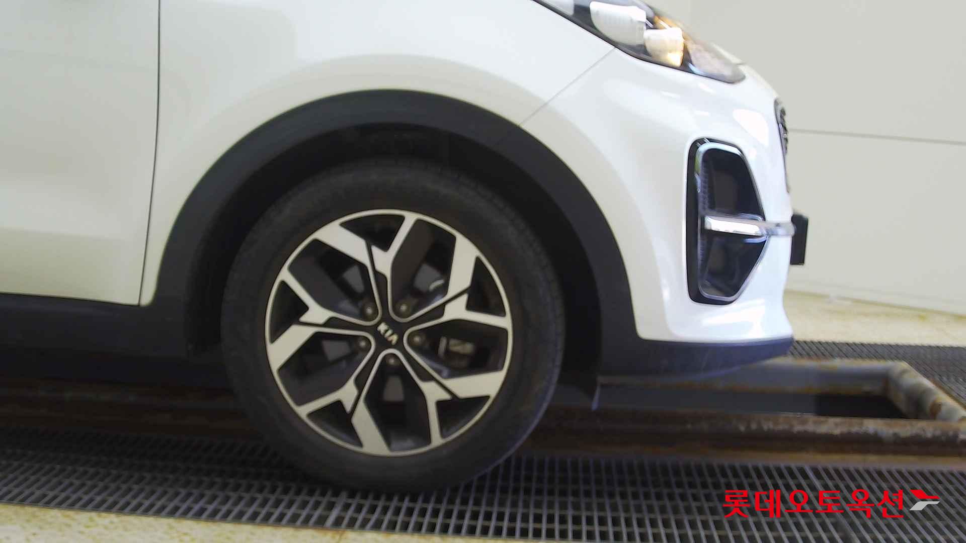 Kia Sportage id 2684513 из Кореи 23