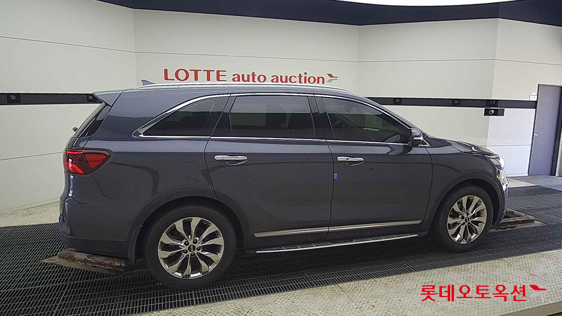 Kia Sorento id 2684499 из Кореи 18