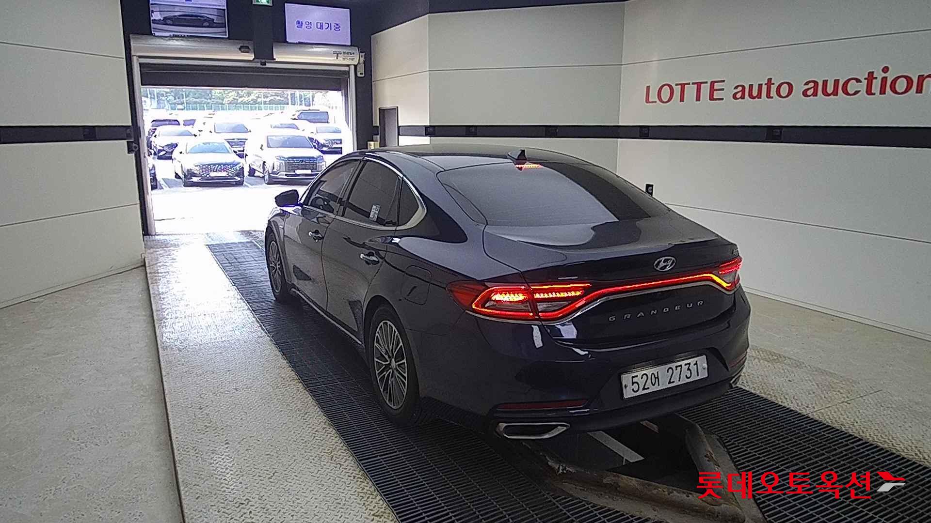 Hyundai Granger Hybrid id 2679404 из Кореи 9