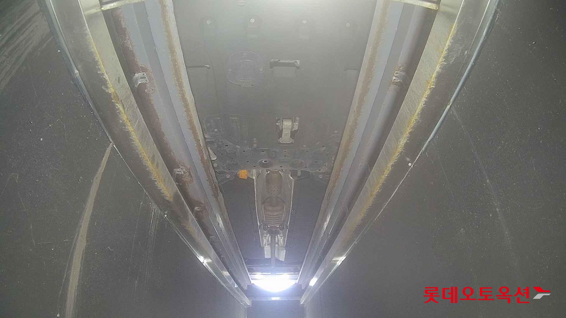 Hyundai Granger Hybrid id 2679404 из Кореи 26