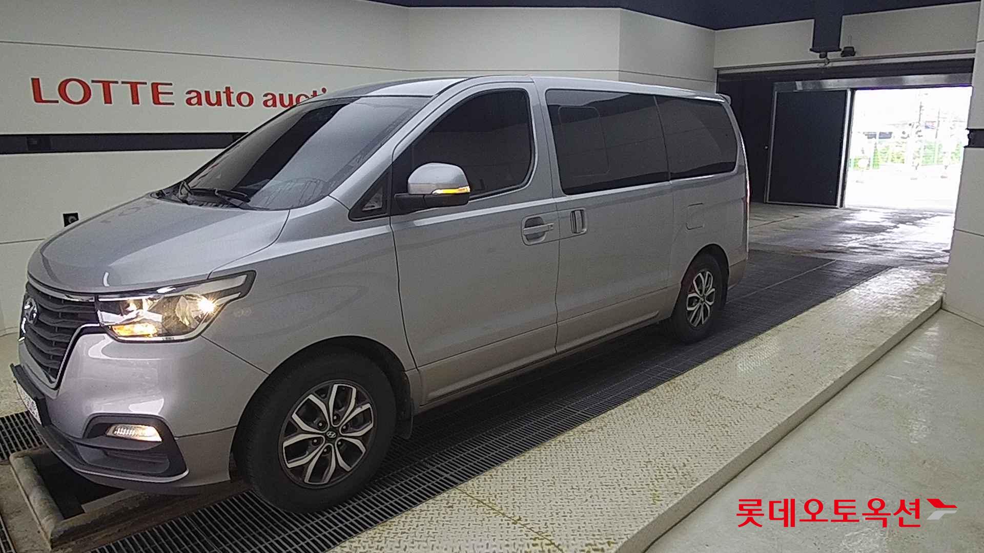 Hyundai Grand Starex id 2708640 из Кореи 13