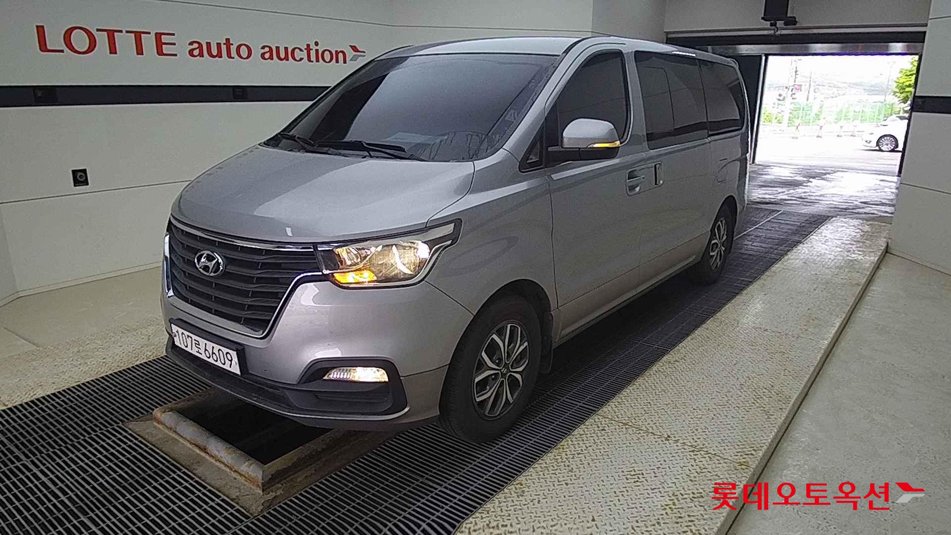 Hyundai Grand Starex id 2708640 из Кореи 14
