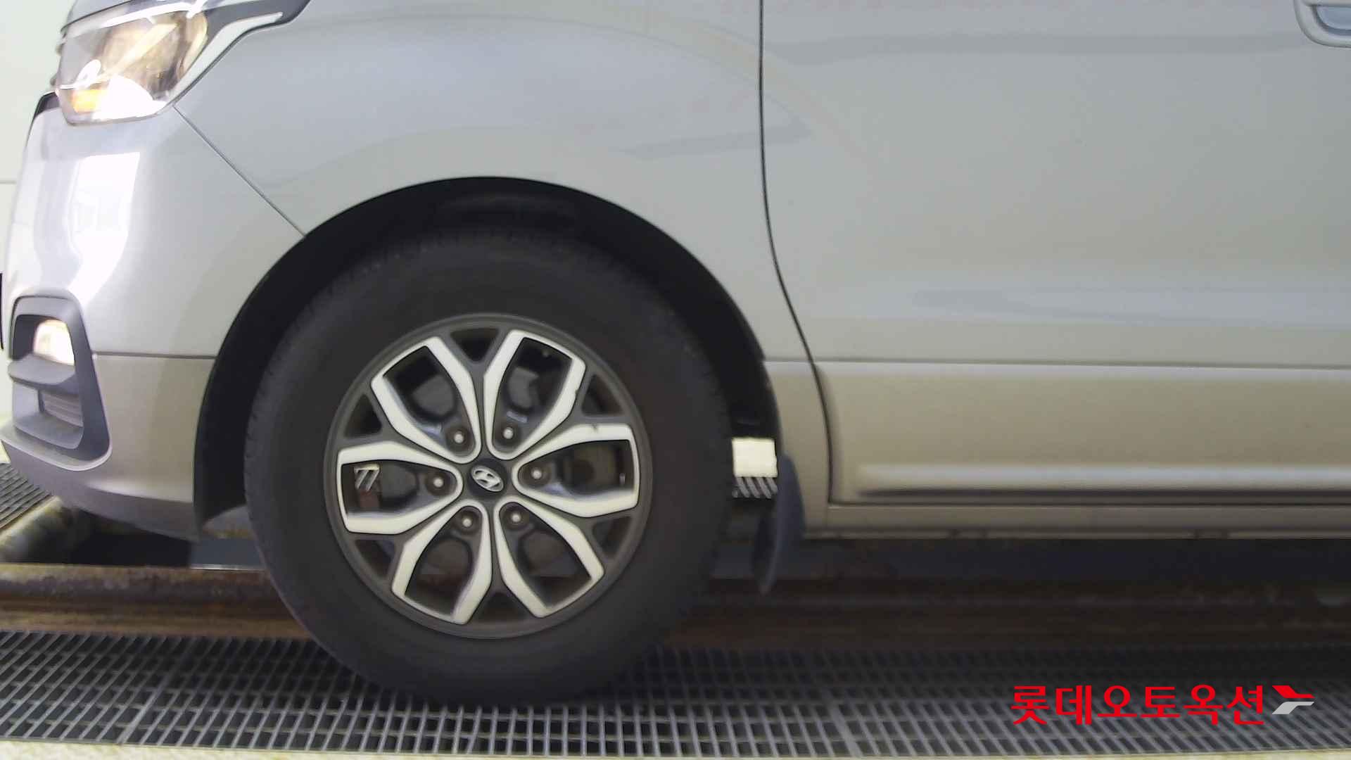 Hyundai Grand Starex id 2708640 из Кореи 21