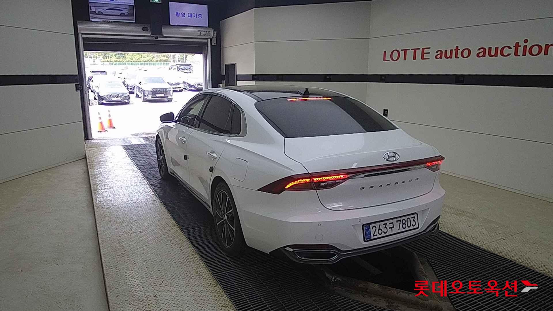 Hyundai Grandeur id 2703989 из Кореи 9