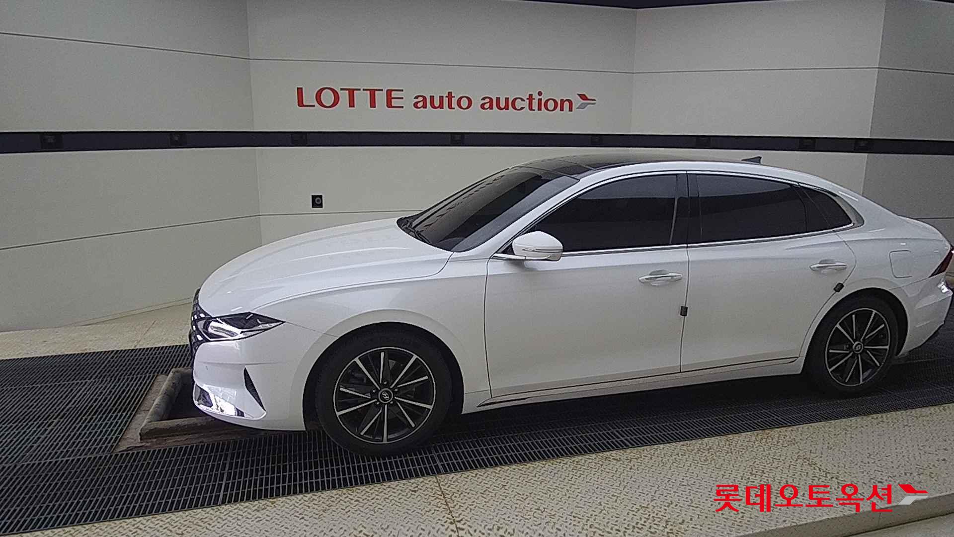 Hyundai Grandeur id 2703989 из Кореи 12