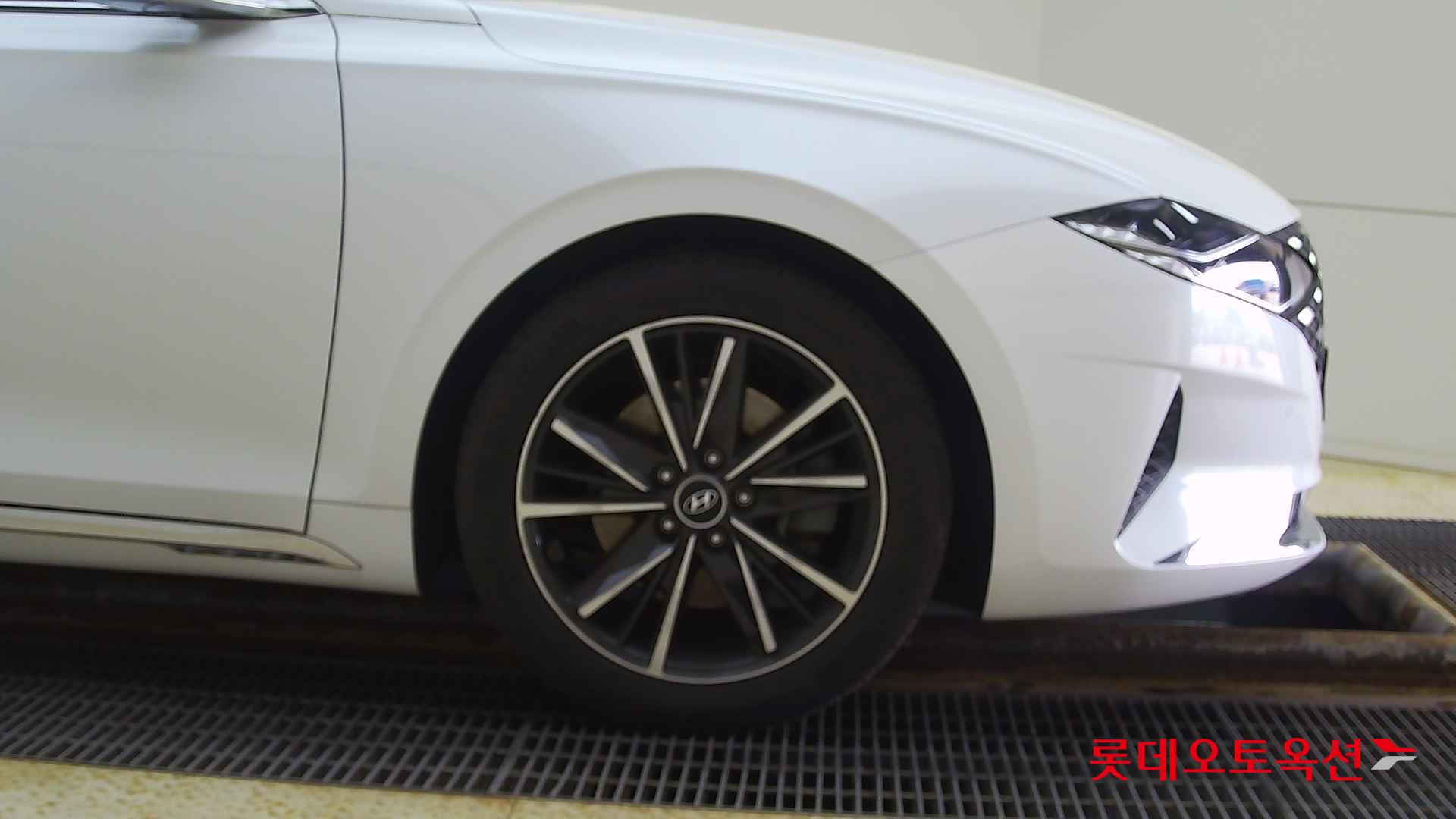 Hyundai Grandeur id 2703989 из Кореи 23