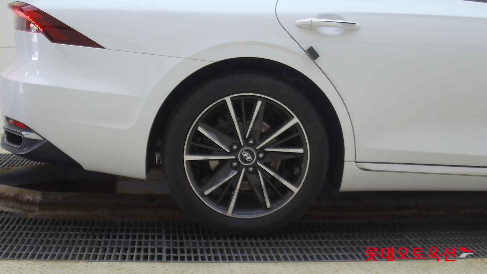 Hyundai Grandeur id 2703989 из Кореи 24