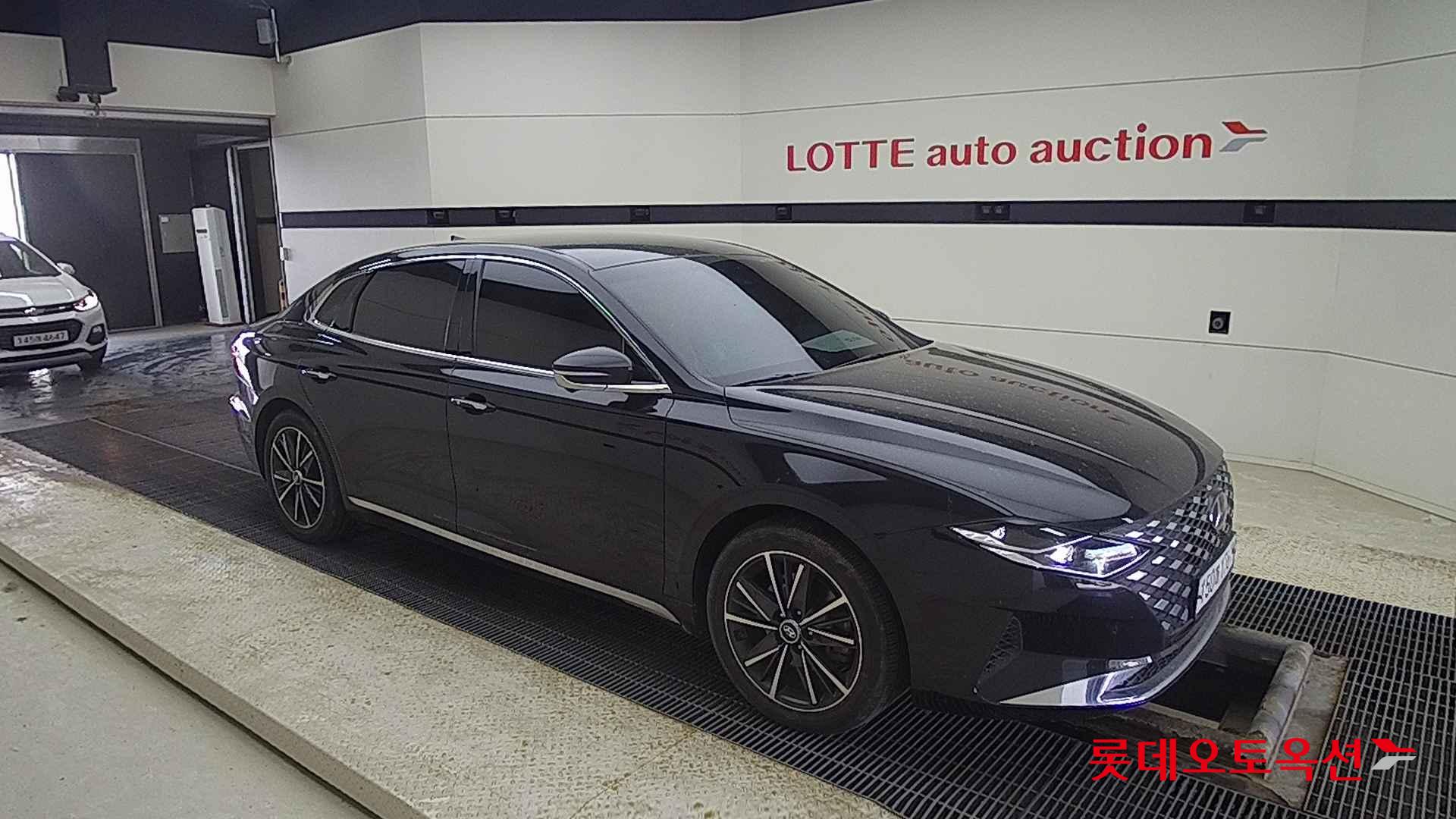 Hyundai Grandeur id 2684489 из Кореи 16