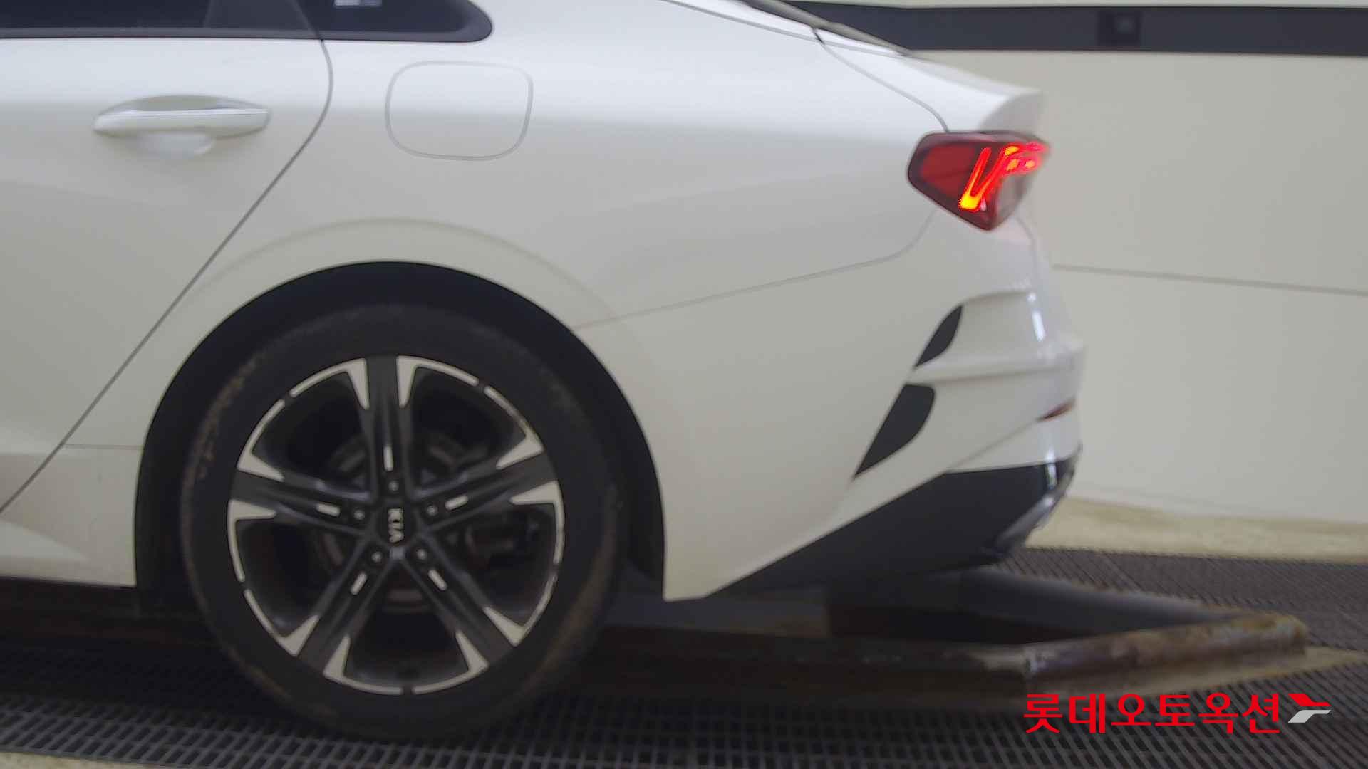 Kia K5 id 2684515 из Кореи 22