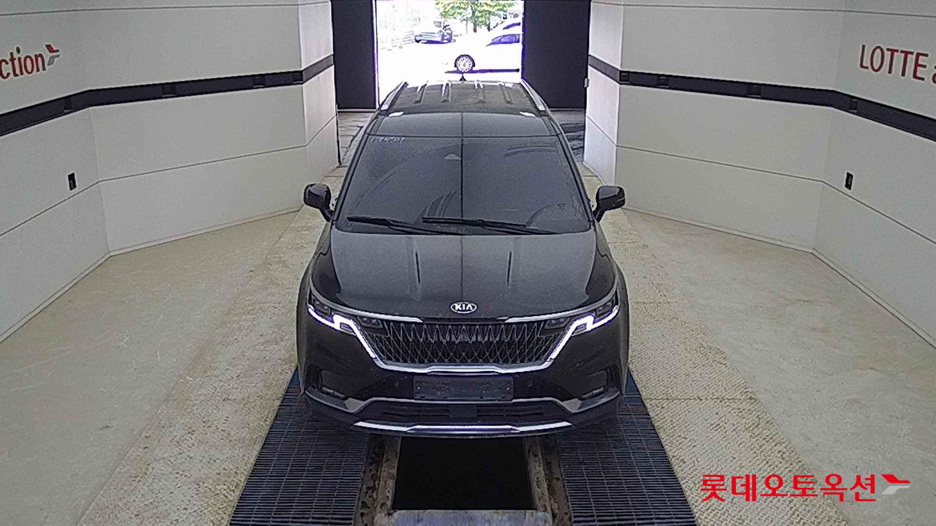 Kia Carnival id 2698293 из Кореи 8