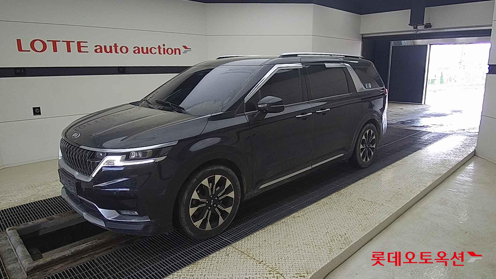 Kia Carnival id 2698293 из Кореи 13