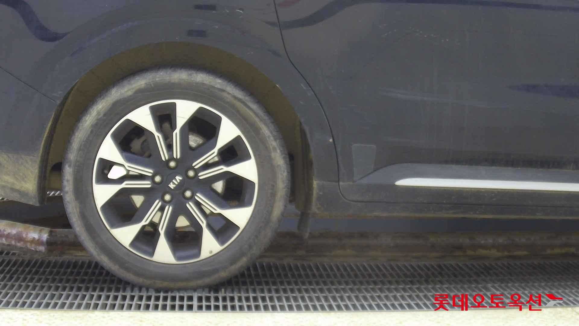 Kia Carnival id 2698293 из Кореи 24