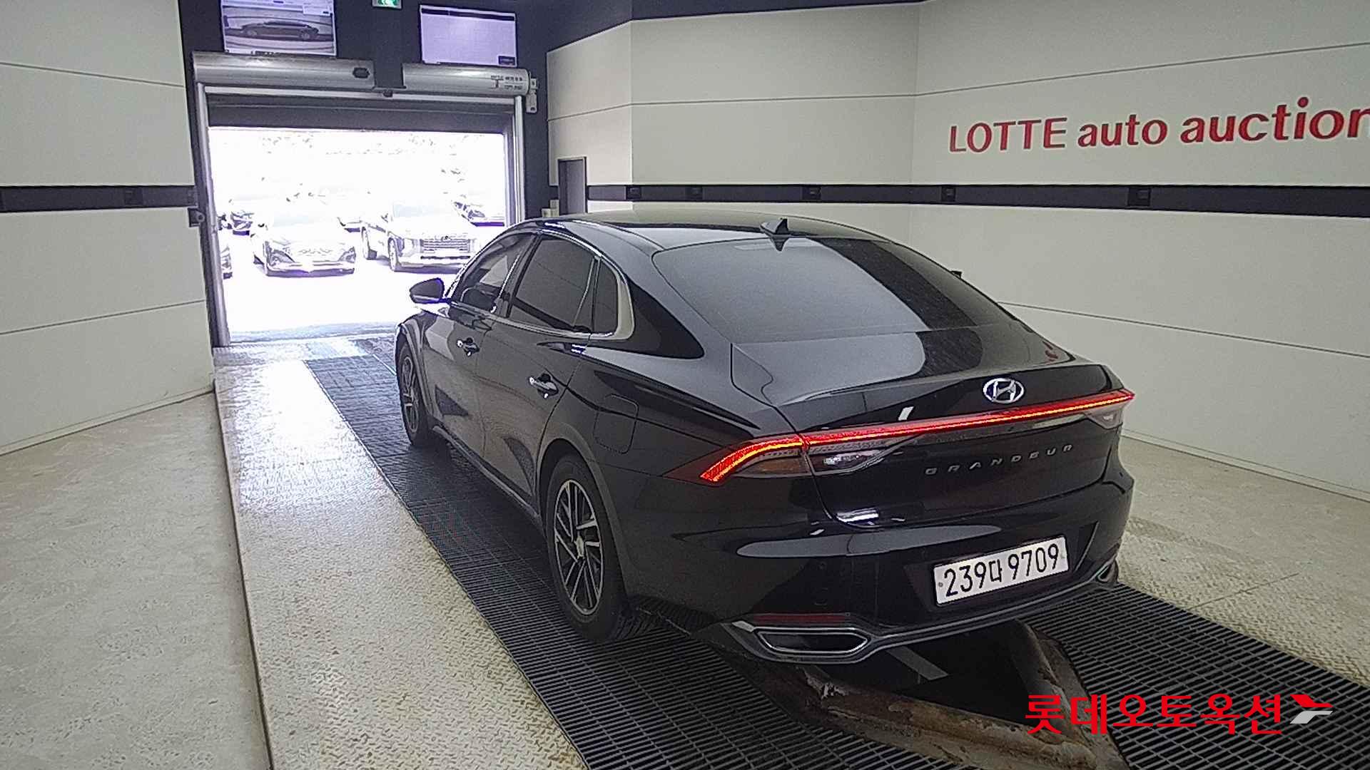 Hyundai Grandeur id 2668379 из Кореи 9