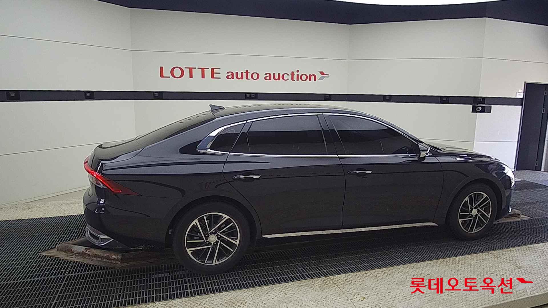 Hyundai Grandeur id 2668379 из Кореи 18