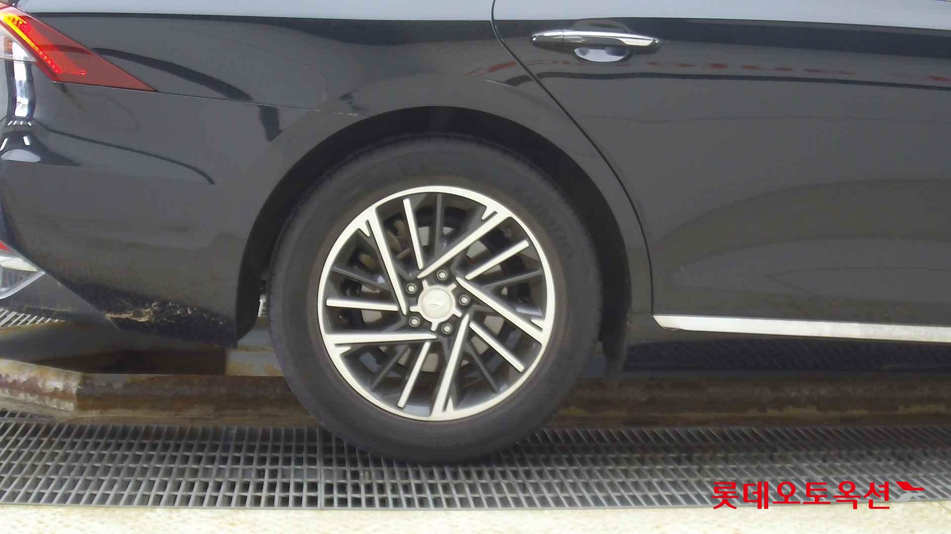 Hyundai Grandeur id 2668379 из Кореи 24