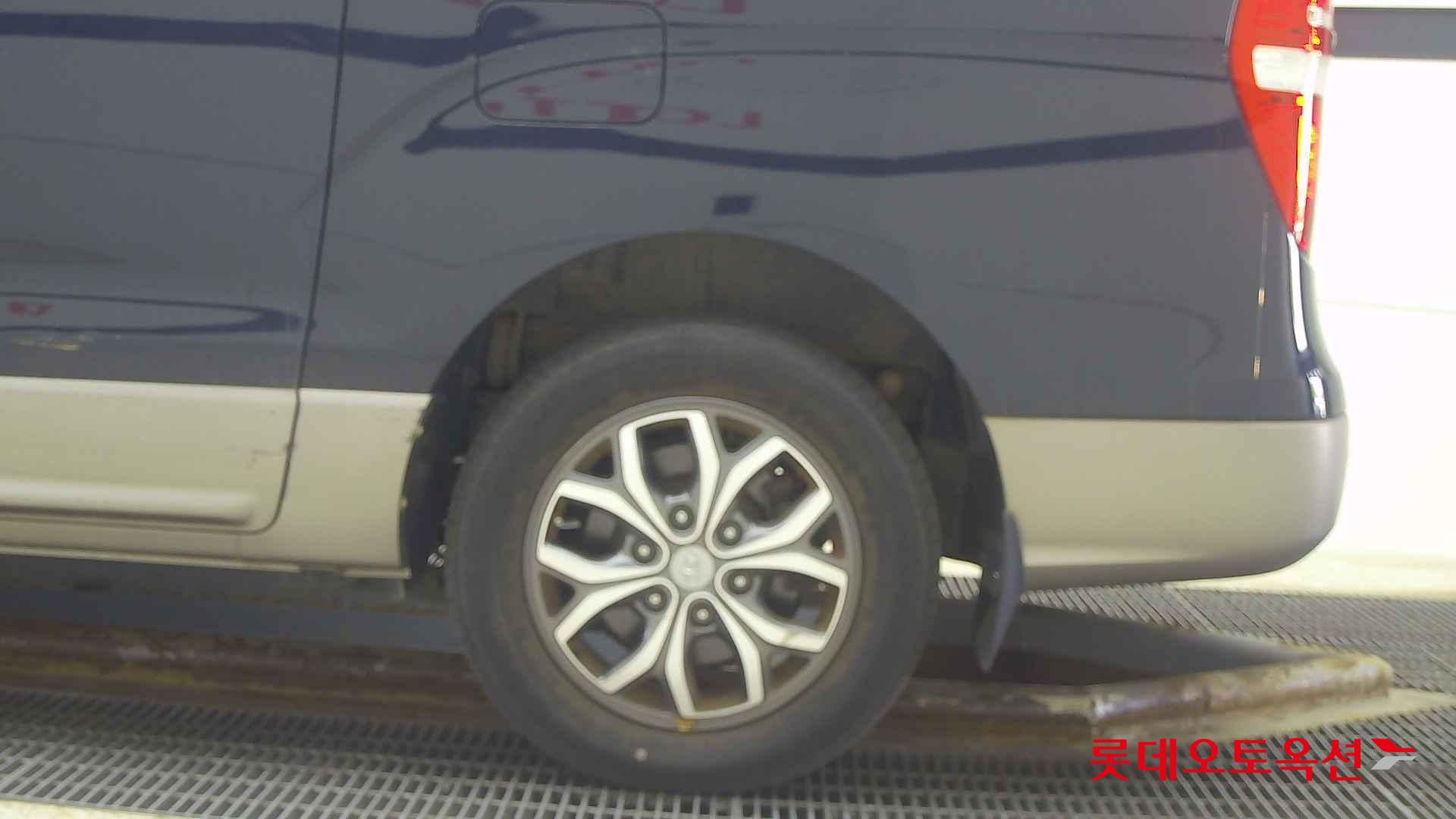 Hyundai Grand Starex id 2684441 из Кореи 22