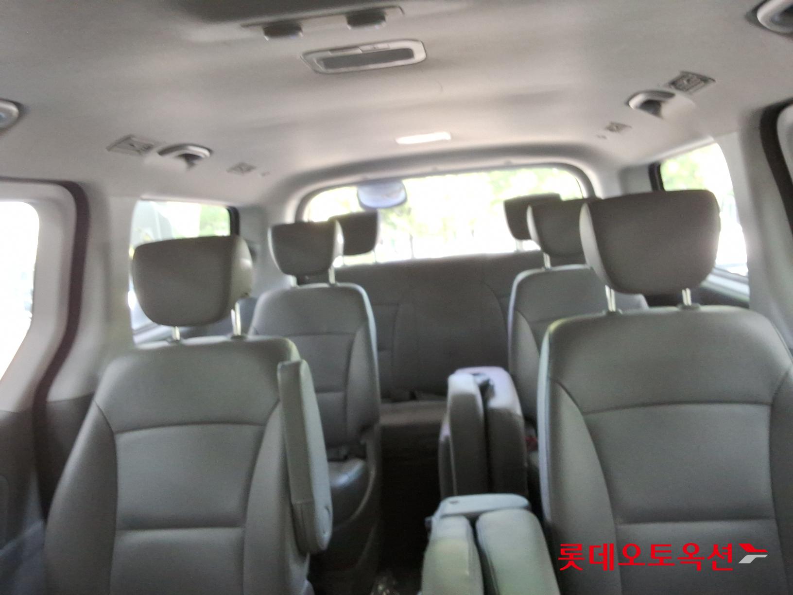 Hyundai Grand Starex id 2684441 из Кореи 32