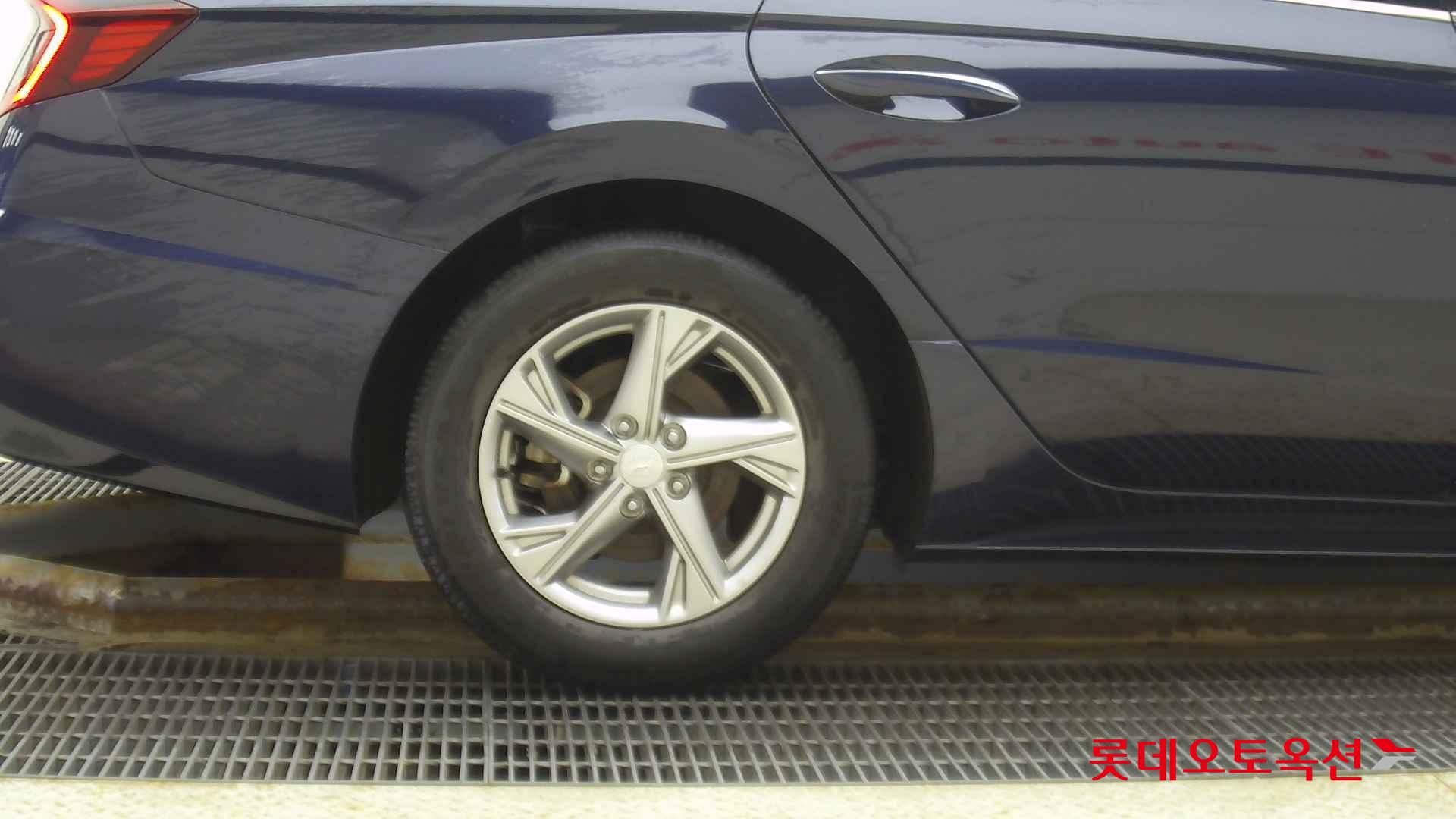 Hyundai Sonata id 2684479 из Кореи 24