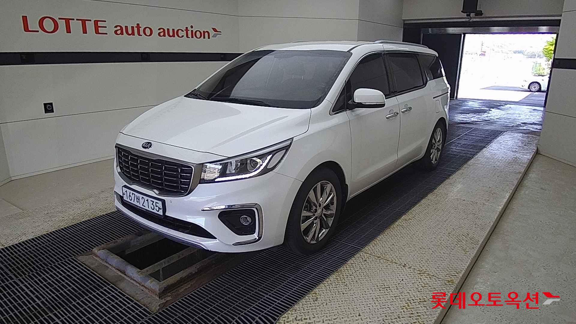 Kia Carnival id 2684536 из Кореи 14