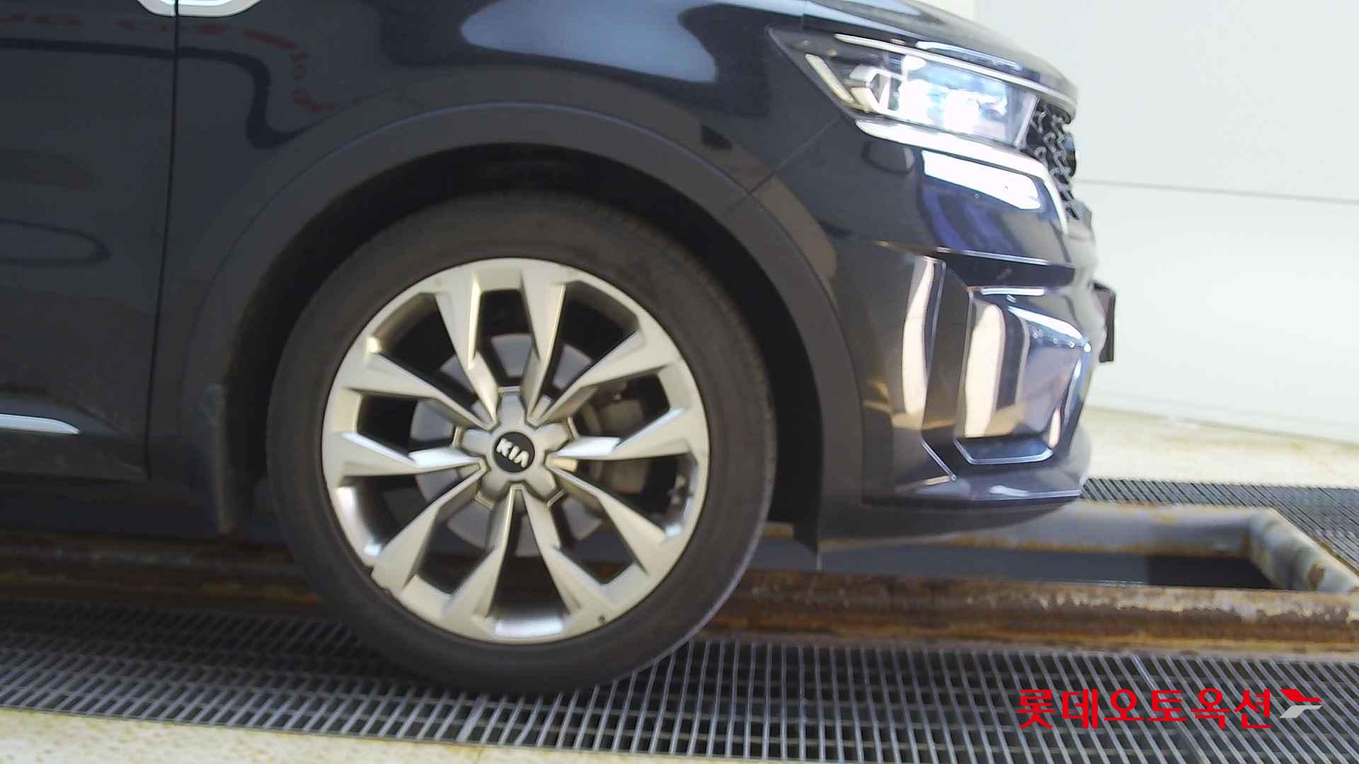 Kia Sorento id 2679456 из Кореи 23