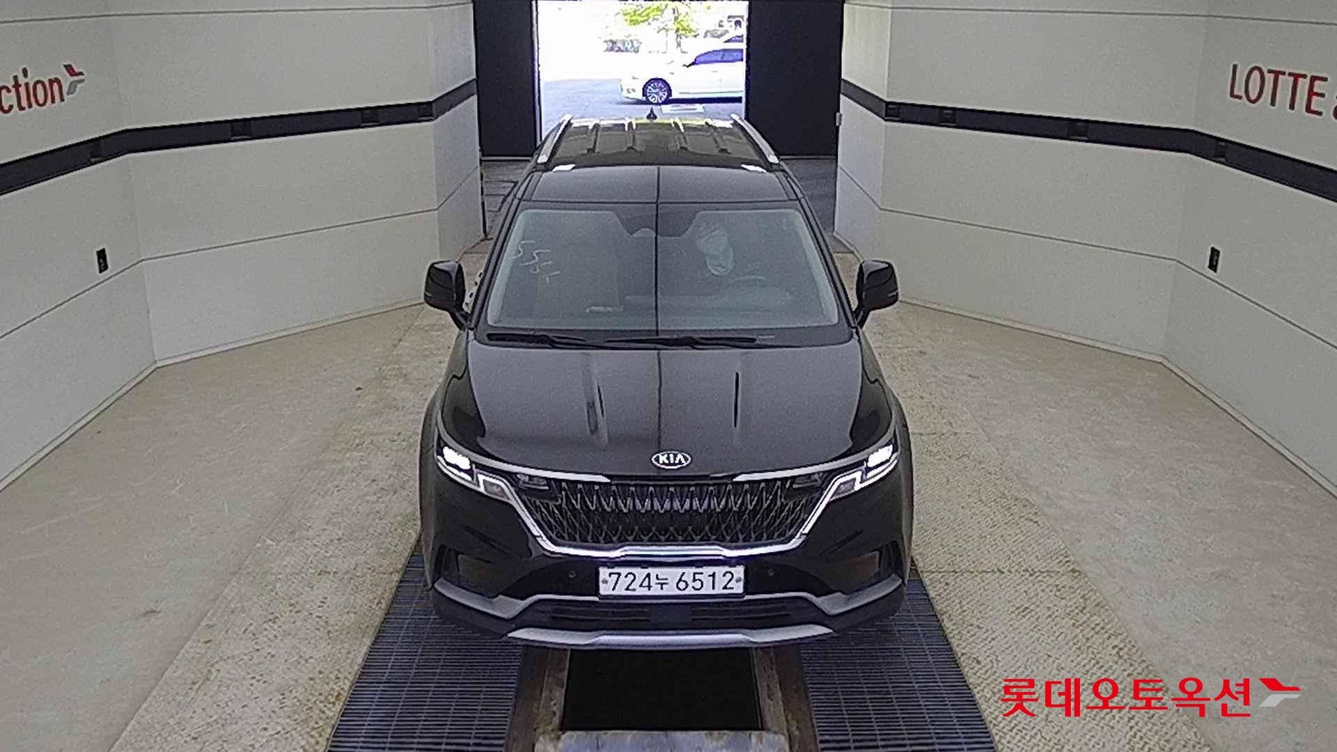 Kia Carnival id 2684505 из Кореи 8