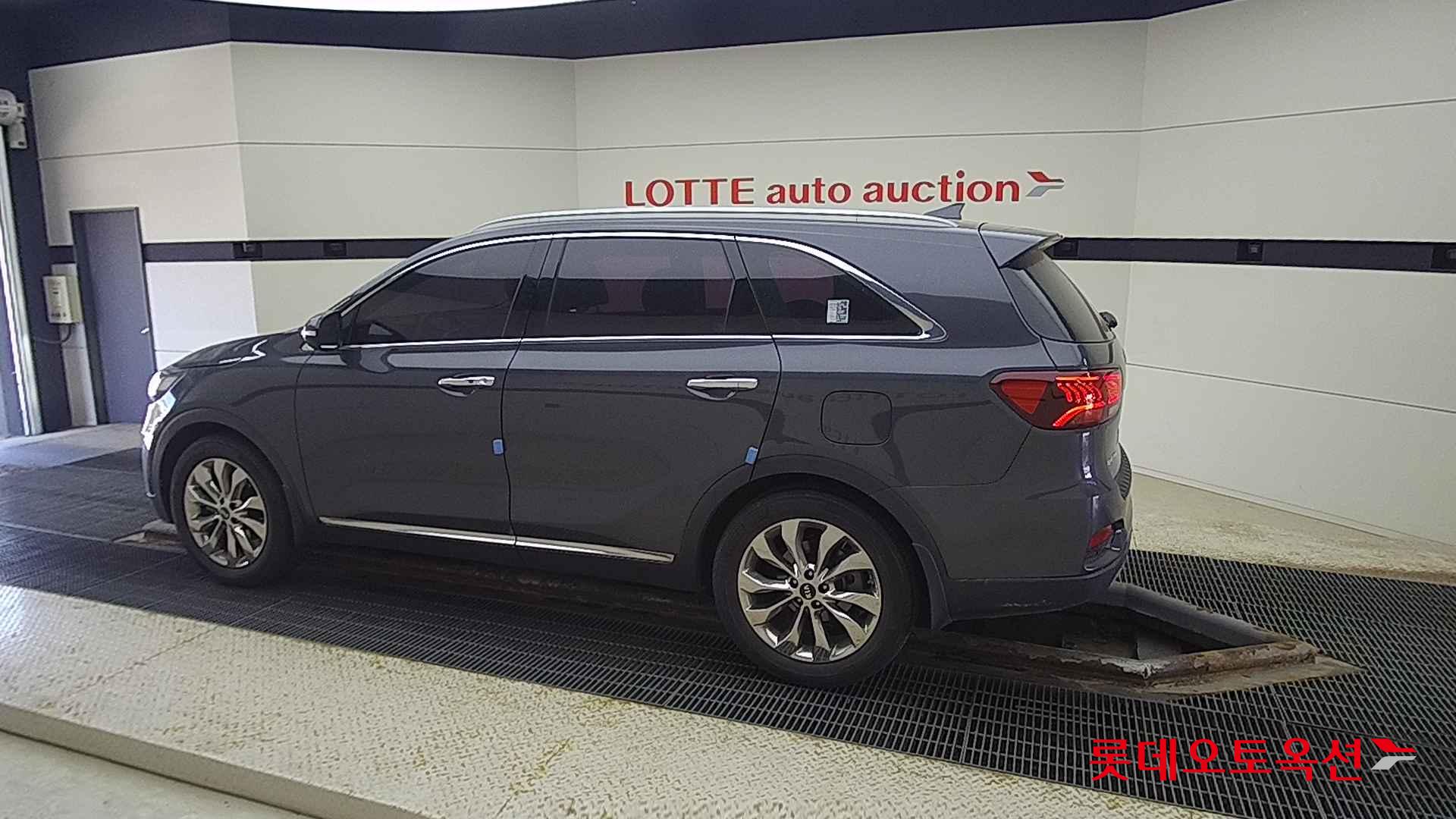 Kia Sorento id 2679481 из Кореи 11