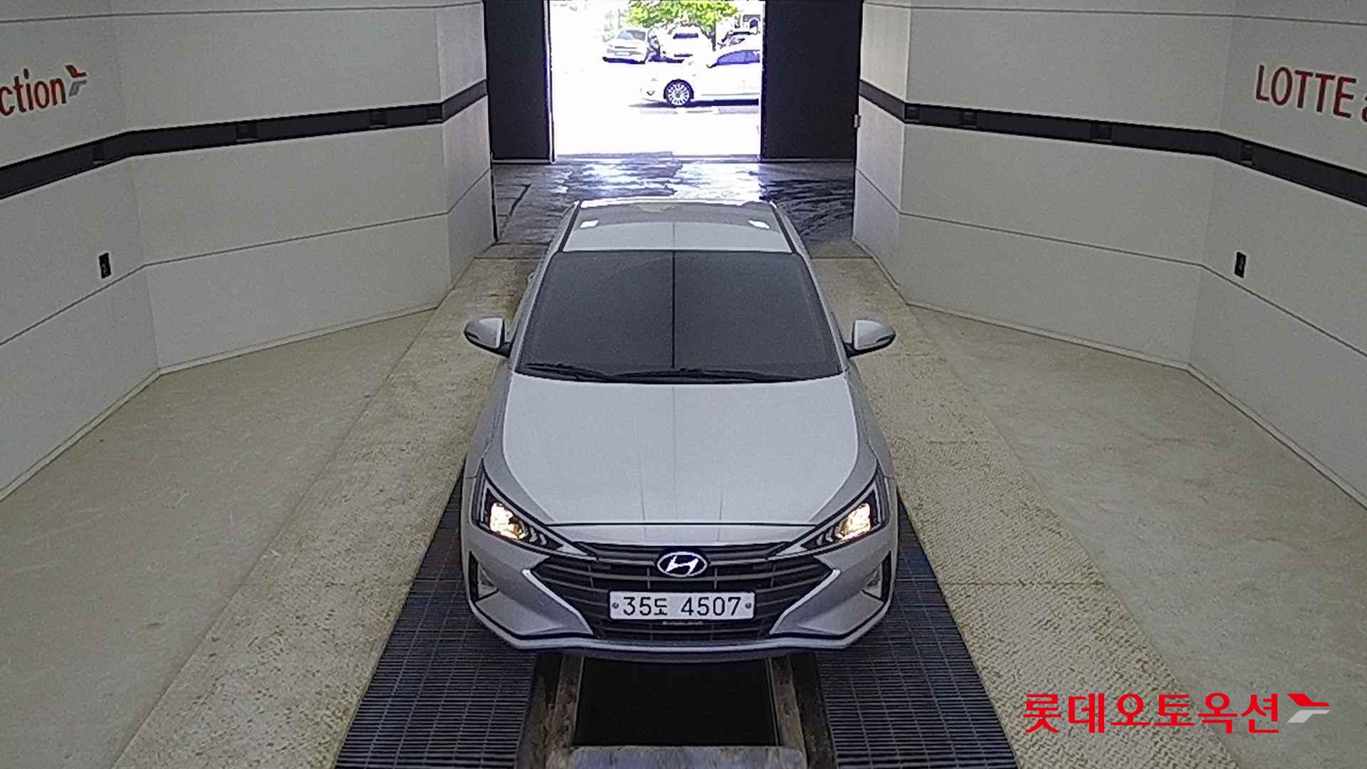 Hyundai Avante id 2698373 из Кореи 8