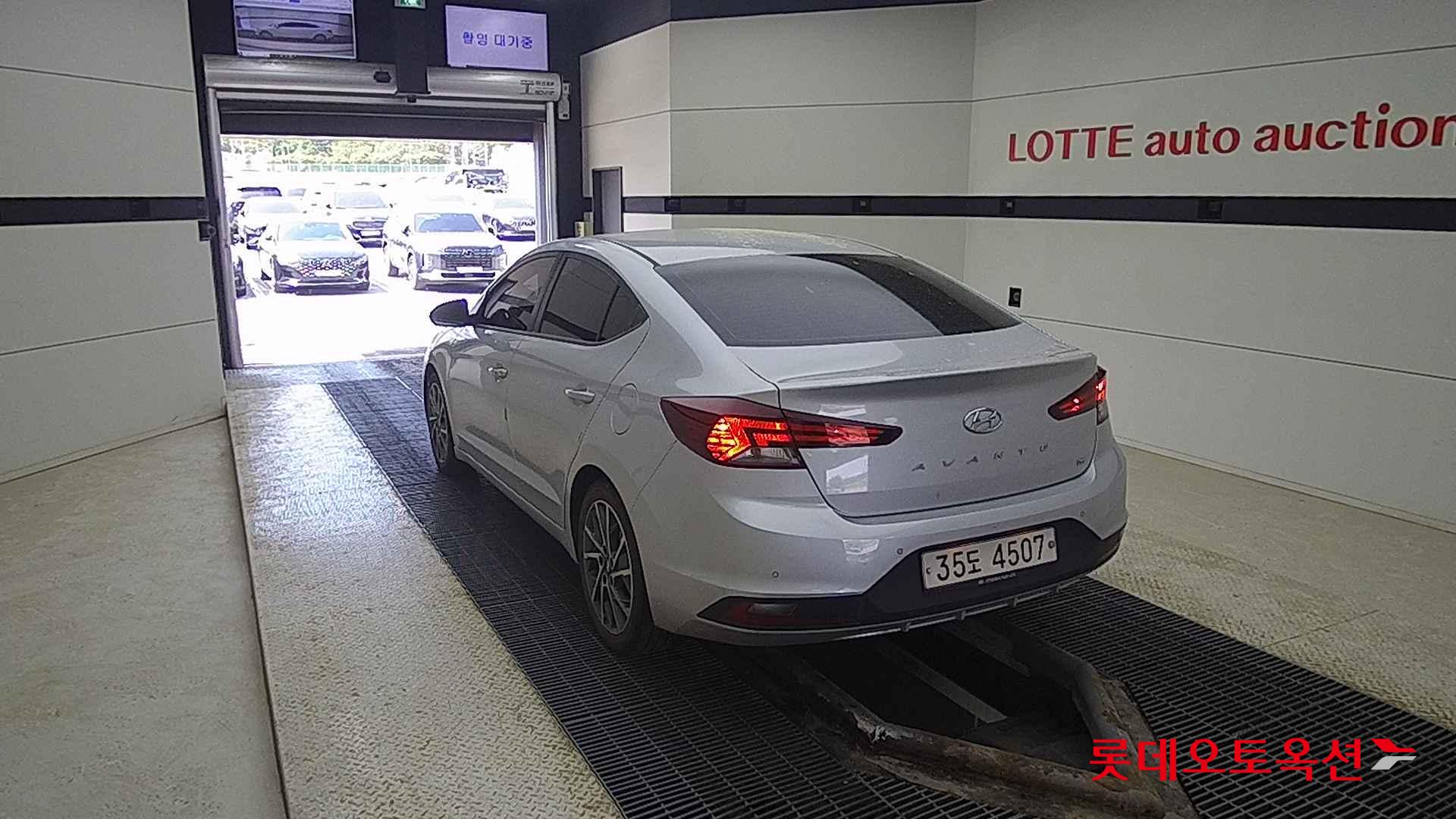 Hyundai Avante id 2698373 из Кореи 9