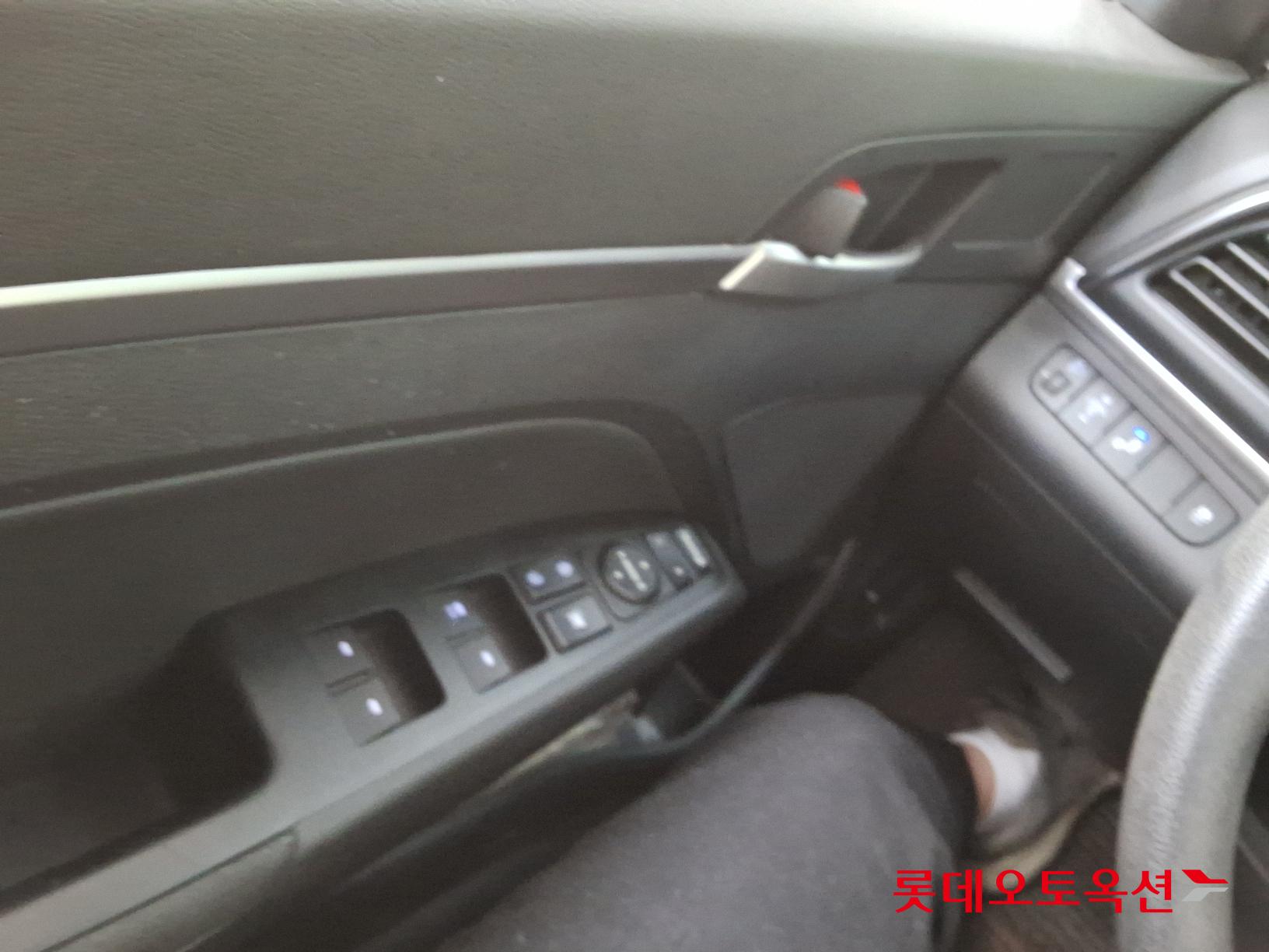 Hyundai Avante id 2698373 из Кореи 28