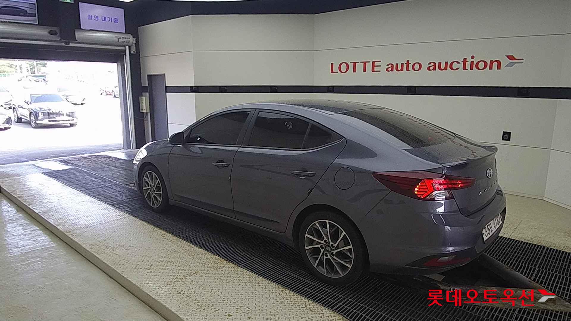 Hyundai Avante id 2703958 из Кореи 10
