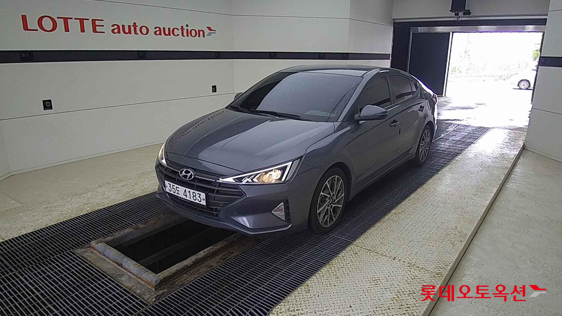 Hyundai Avante id 2703958 из Кореи 14