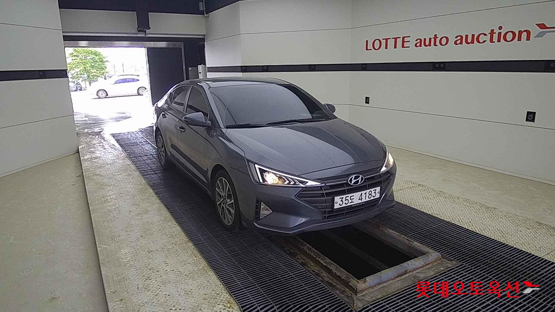 Hyundai Avante id 2703958 из Кореи 15