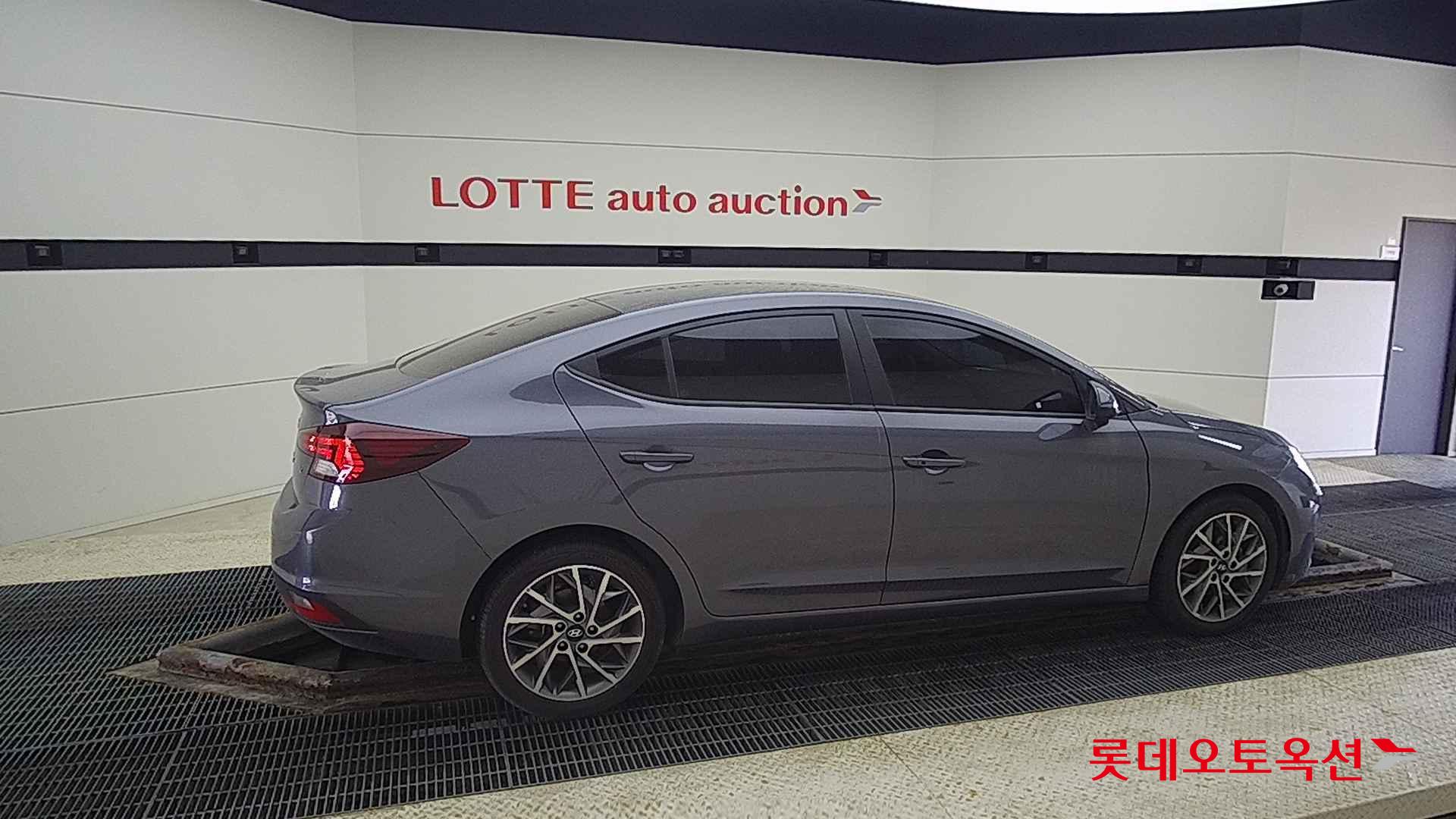 Hyundai Avante id 2703958 из Кореи 18