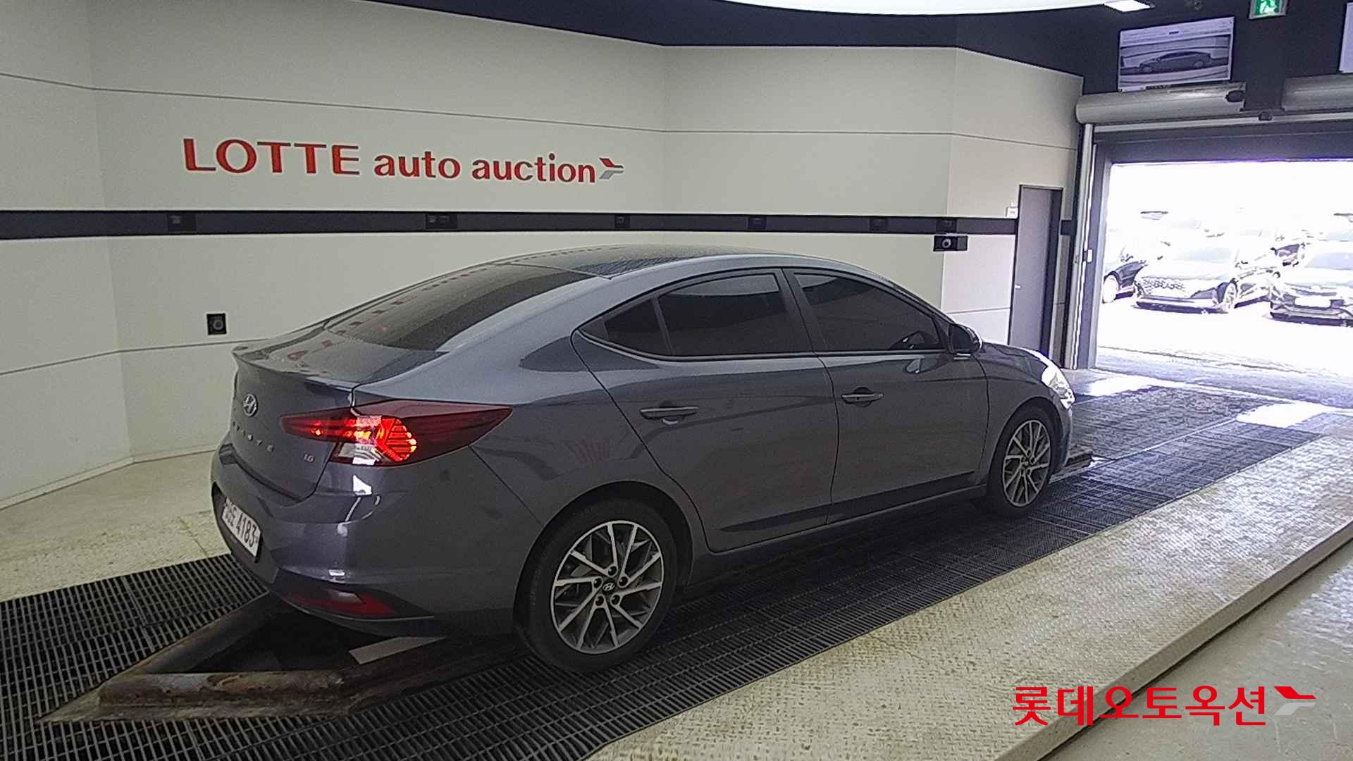Hyundai Avante id 2703958 из Кореи 19