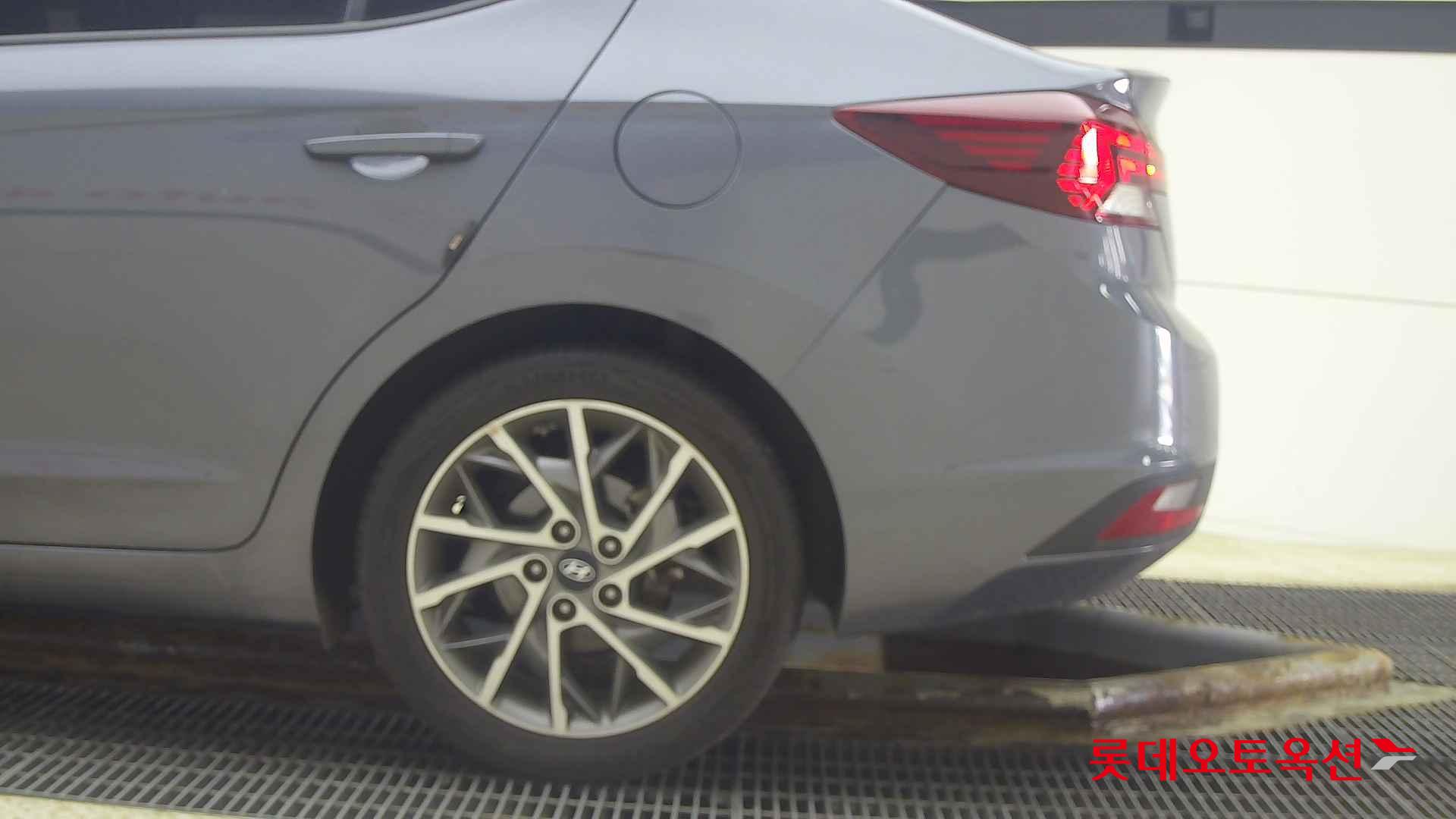 Hyundai Avante id 2703958 из Кореи 22