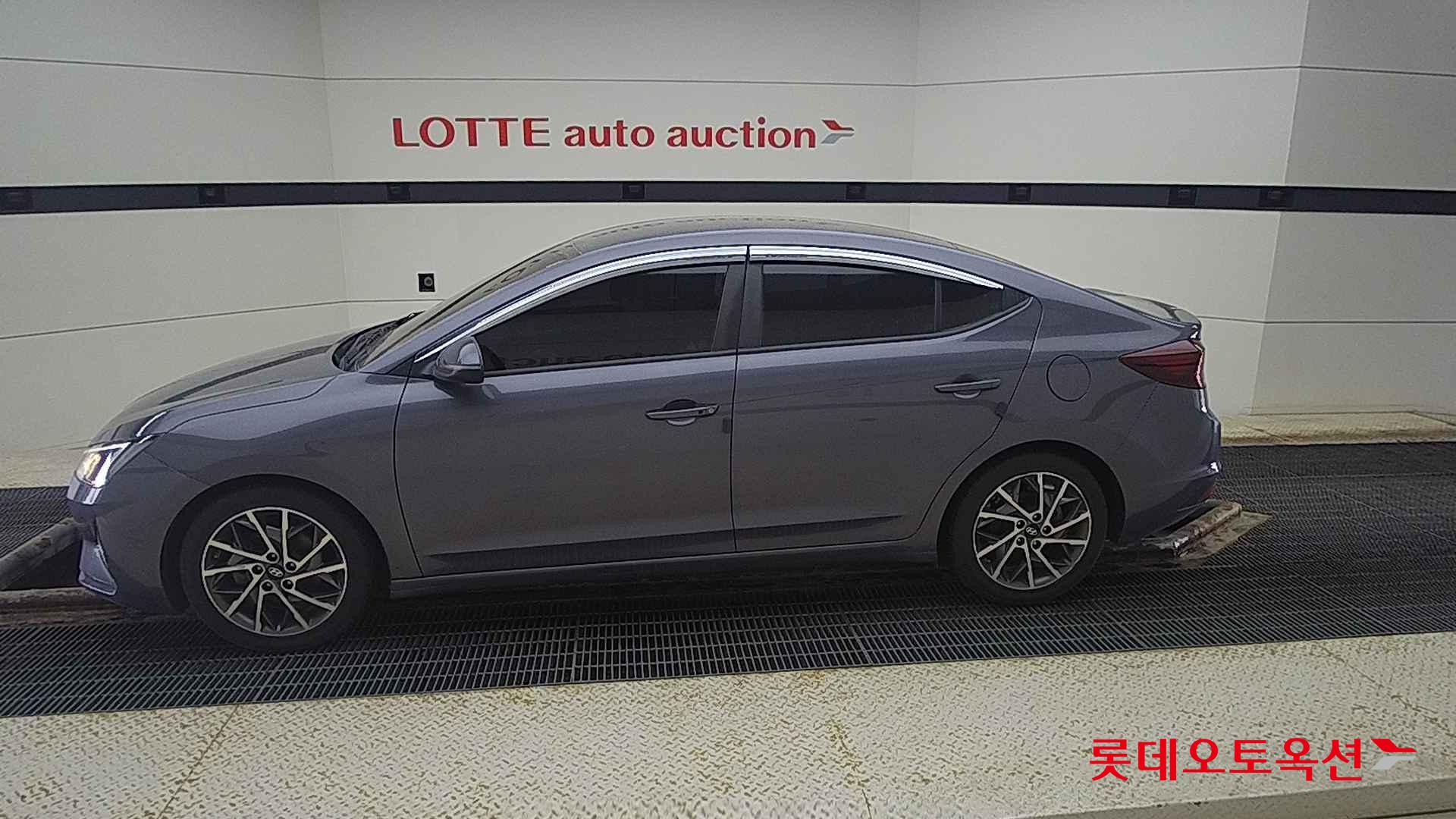 Hyundai Avante id 2704075 из Кореи 7